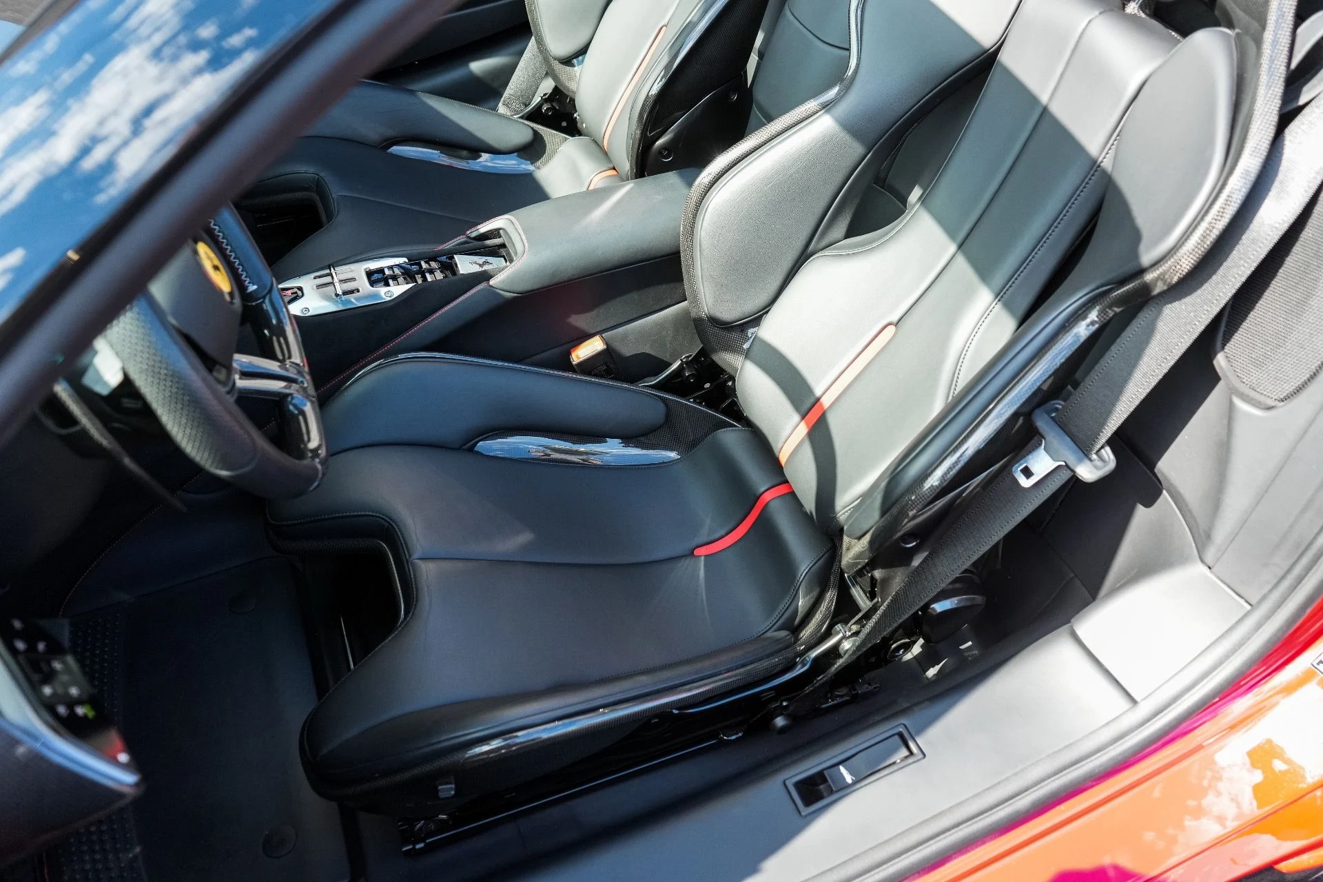 mph026_3811816136_Used_2023_Ferrari_SF_90_Spider_1791928068_bed0106905