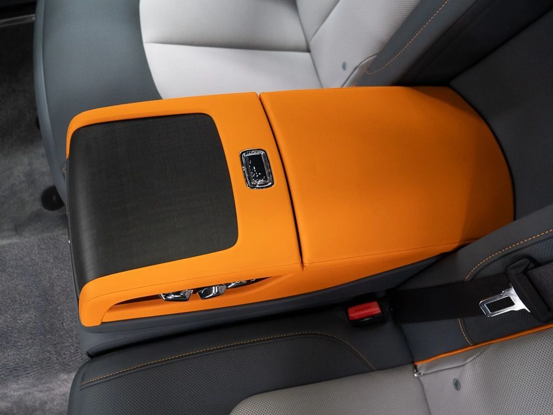 mph026_3835458810_d991827b669456ecbec3c426bb0b399e_216d51410f