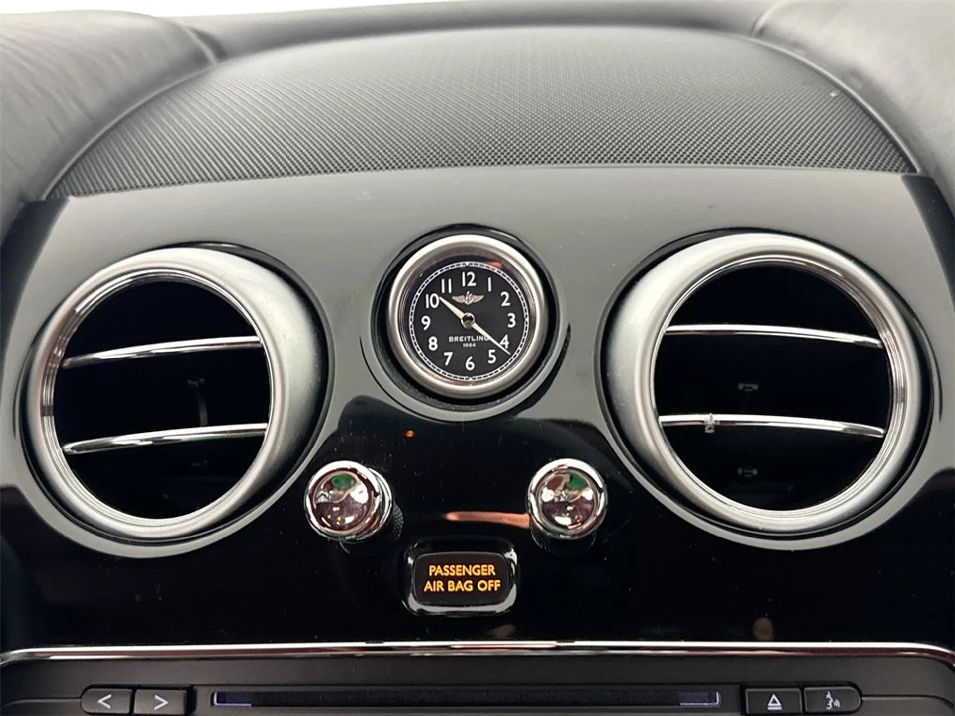 mph026_3838704412_1d8226262e26322da9e81c01889812de_04e76ae1d1