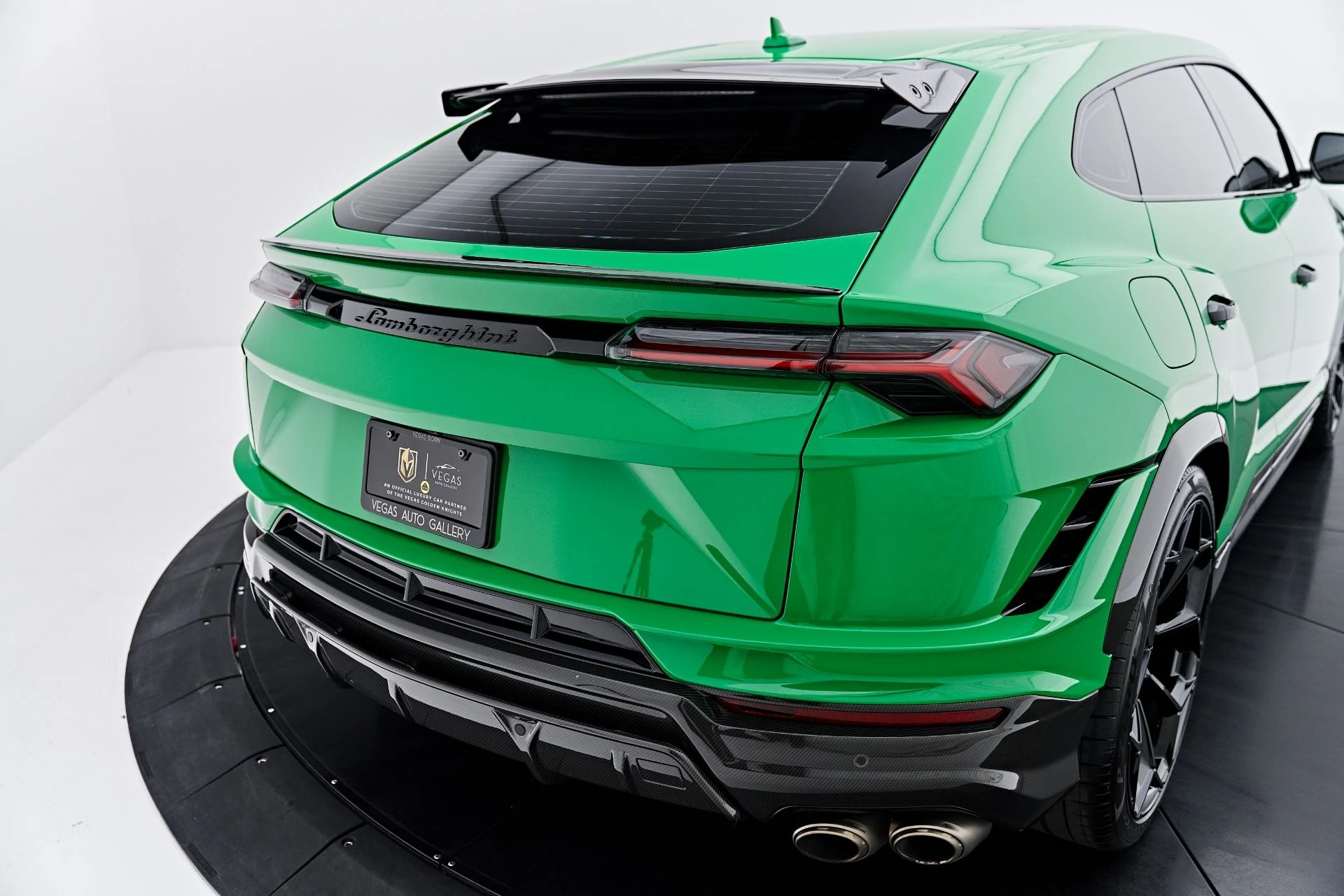 mph026_3845856813_Used_2023_Lamborghini_Urus_Performante_1788571143_7fc1d0e725