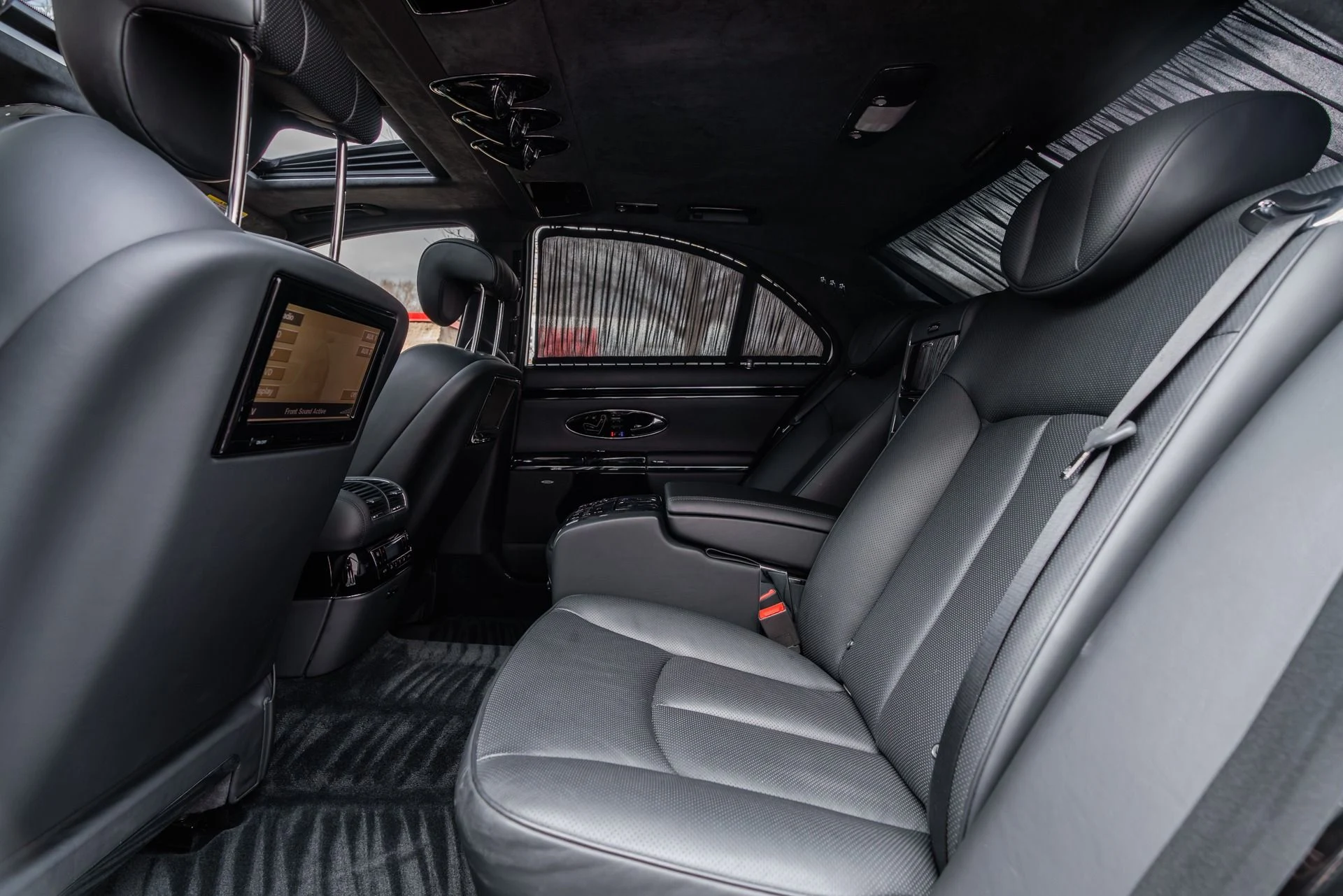 mph026_3847839231_11544_p27_l_b76fc36280