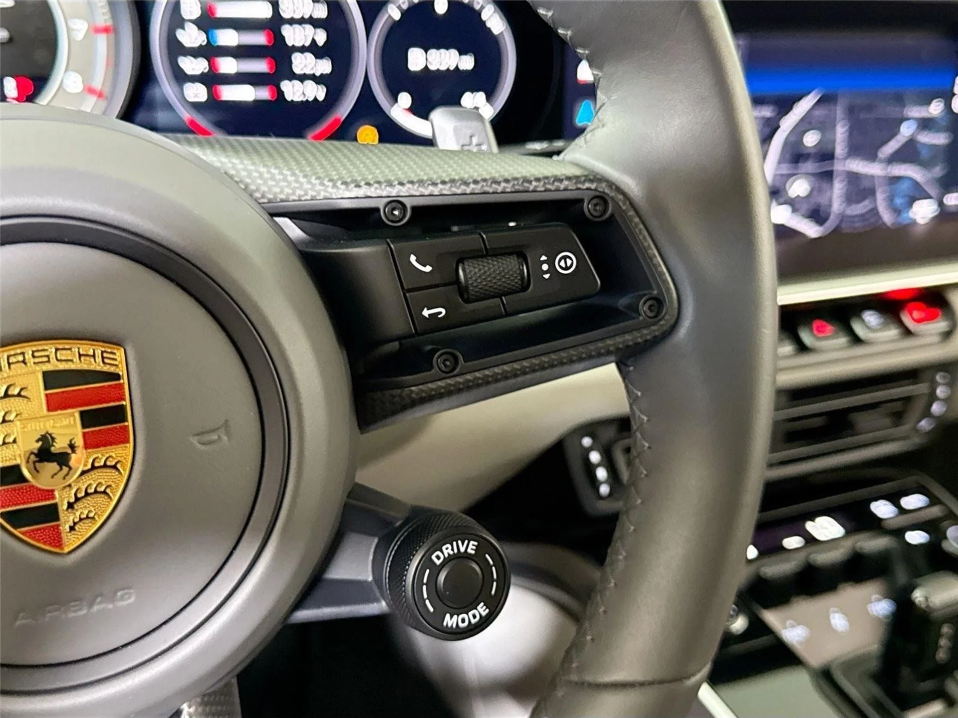 mph026_384855431_b9fd52d2781fc1576e2a6ecf523ee0b8_7ceb654b2a