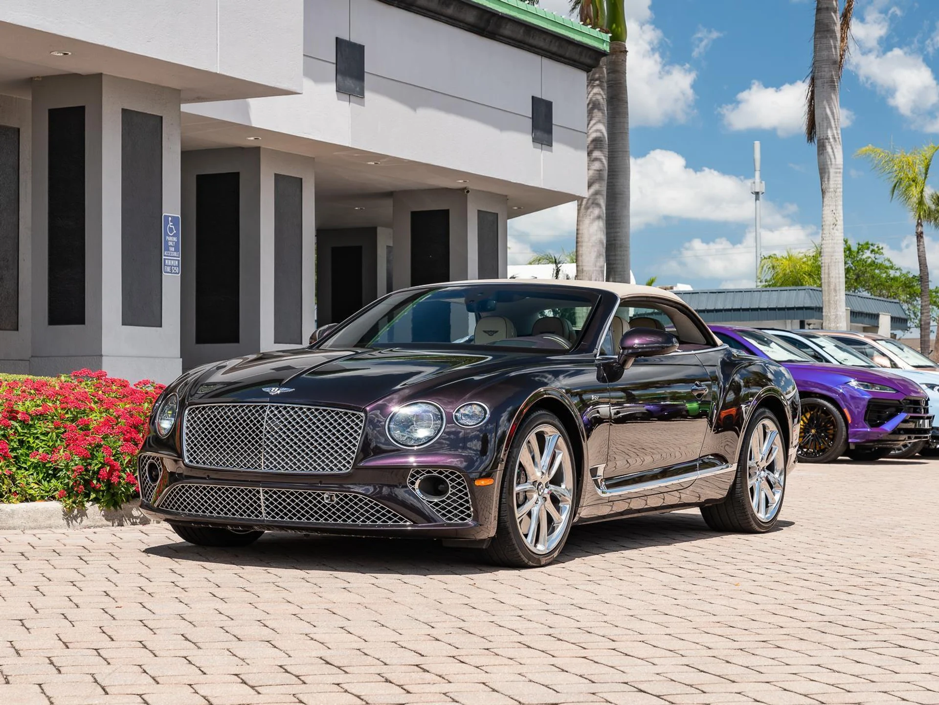 mph026_3856806227_Used_2022_Bentley_Continental_GT_Mulliner_1774645980_9c65a48510