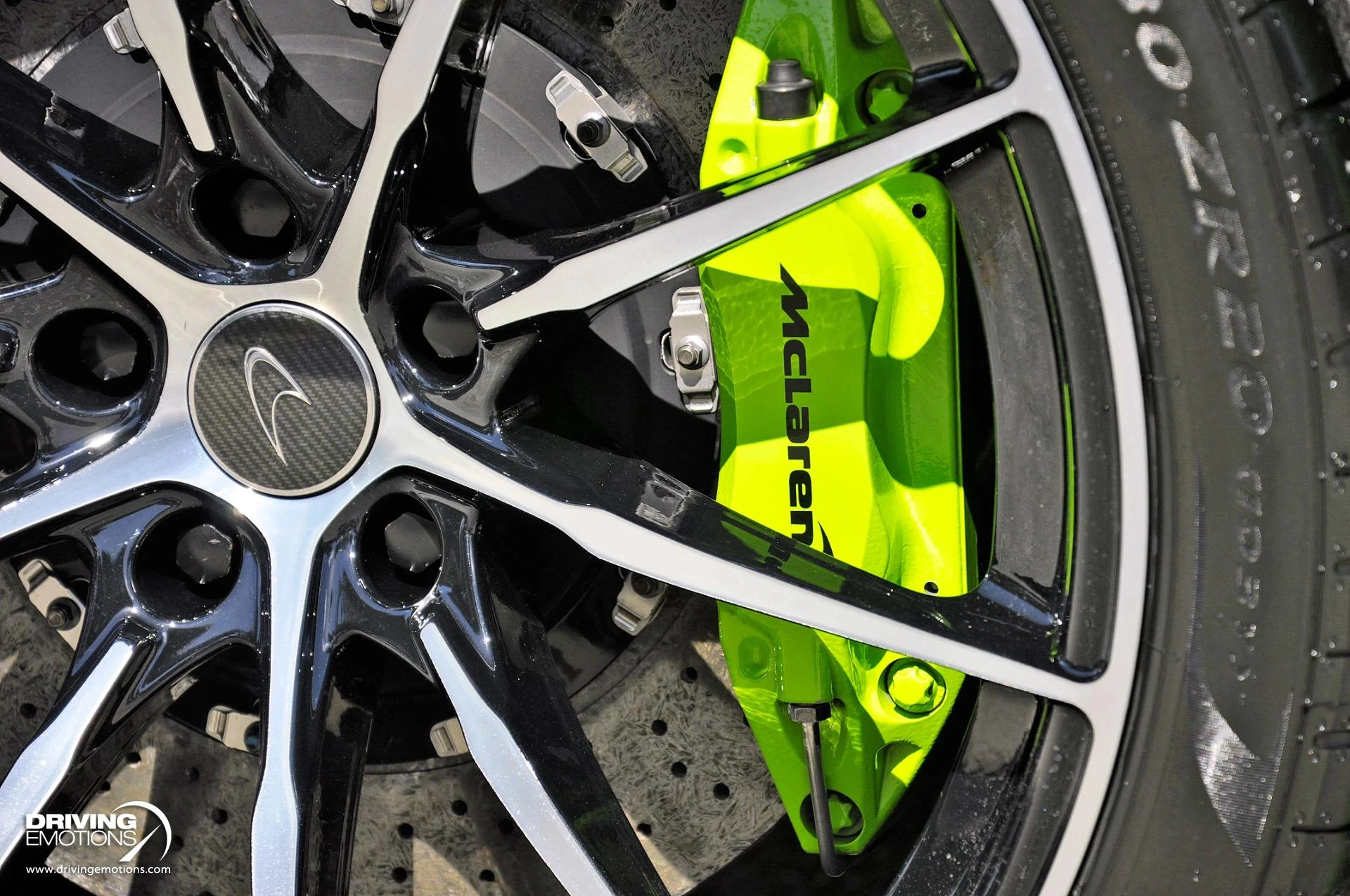 mph026_3857480054_855_p27_l_bbbe581bce