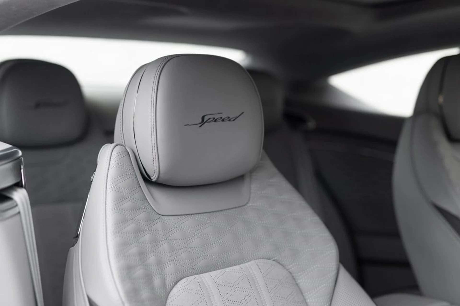 mph026_3872305036_d6229a9c847bb05f8fd39ffbc75deb63x_43b7b97e76