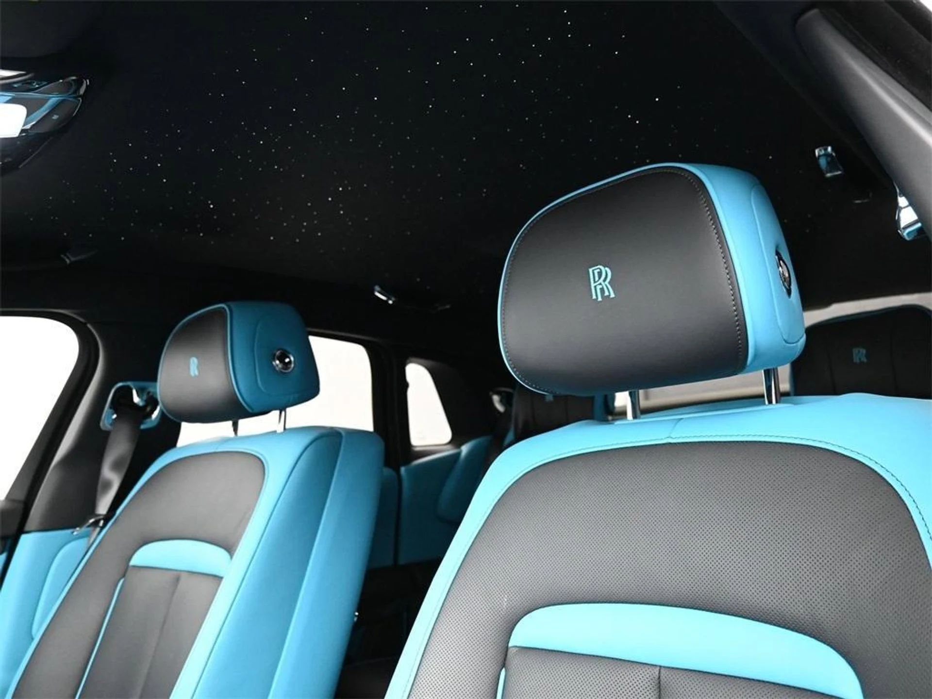 mph026_387547255_I_Wn_A2n_Yw1d_CS_7qy_G_Cycd_X_e_Ba_Q_939c2911e1