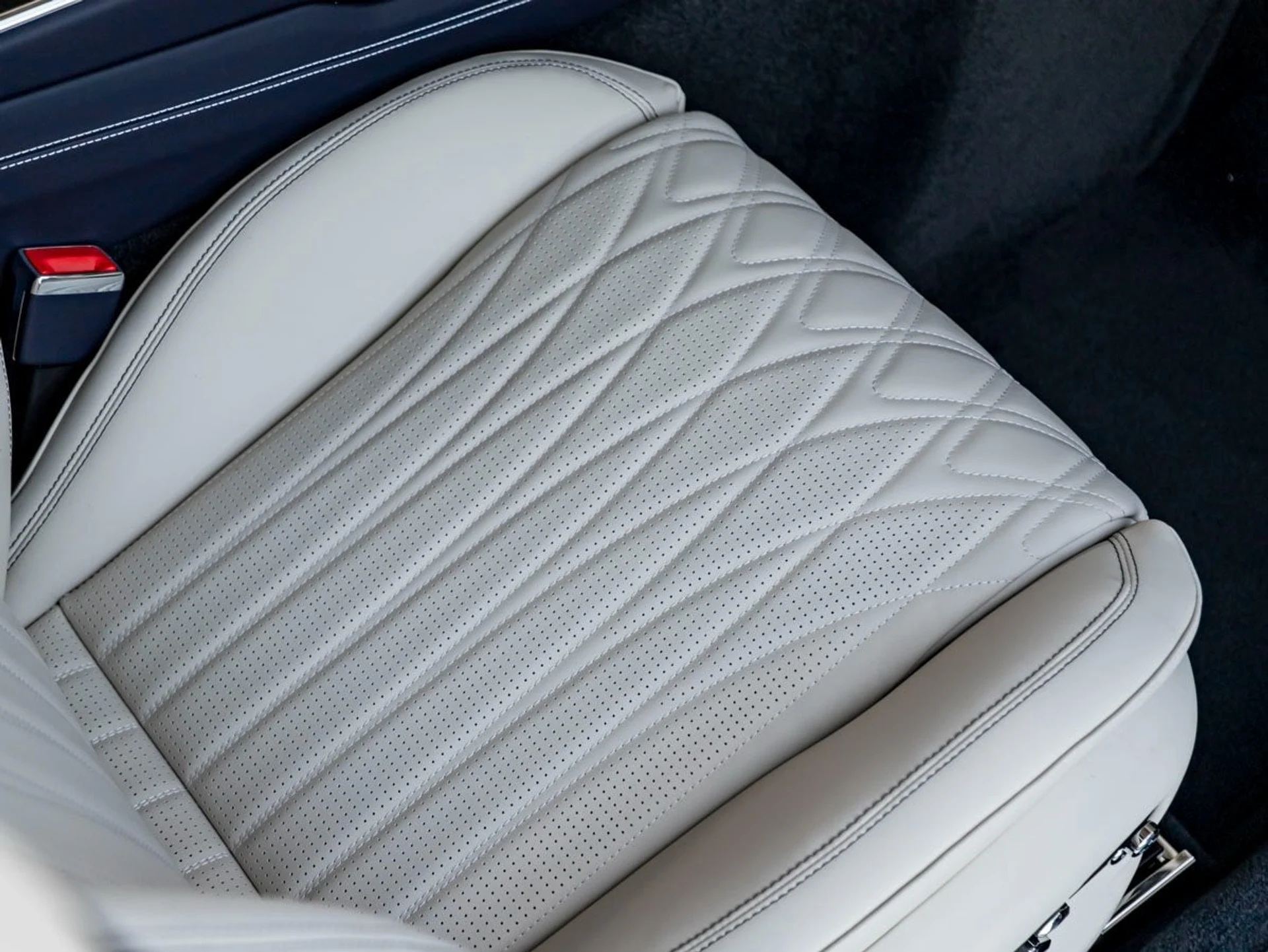 mph026_3886759945_27_88640a2b2e