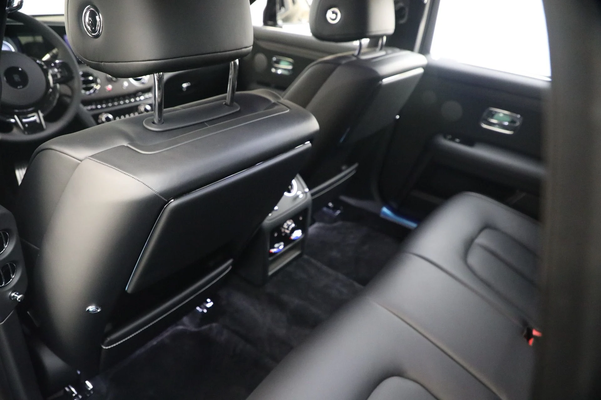 mph026_3889106970_New_2026_Rolls_Royce_Ghost_61fdb5b485
