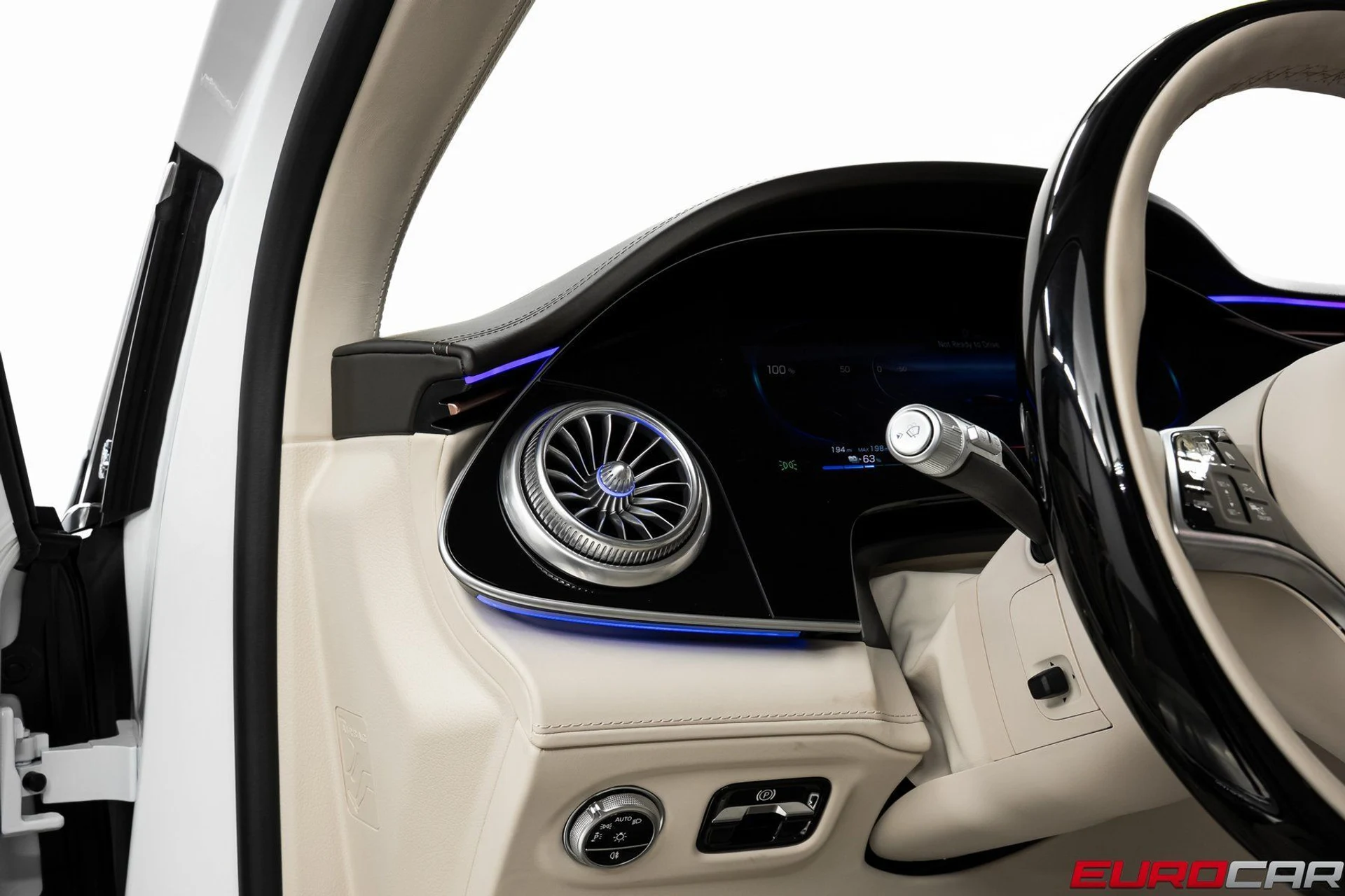 mph026_389048503_5dcee684_4d0d_4fc2_ae09_0f4209d62cf8_ff67e828b9