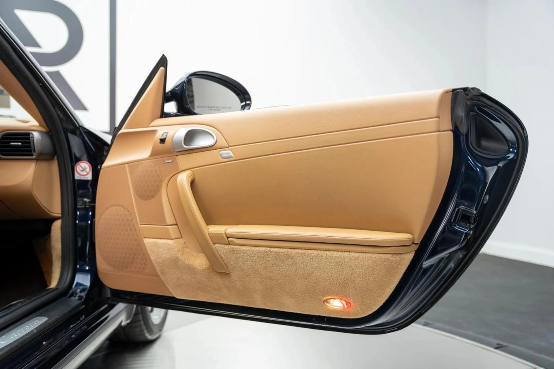 mph026_3899854070_05bfbb75ff8eca141efd57057b9a629c_69b3132216