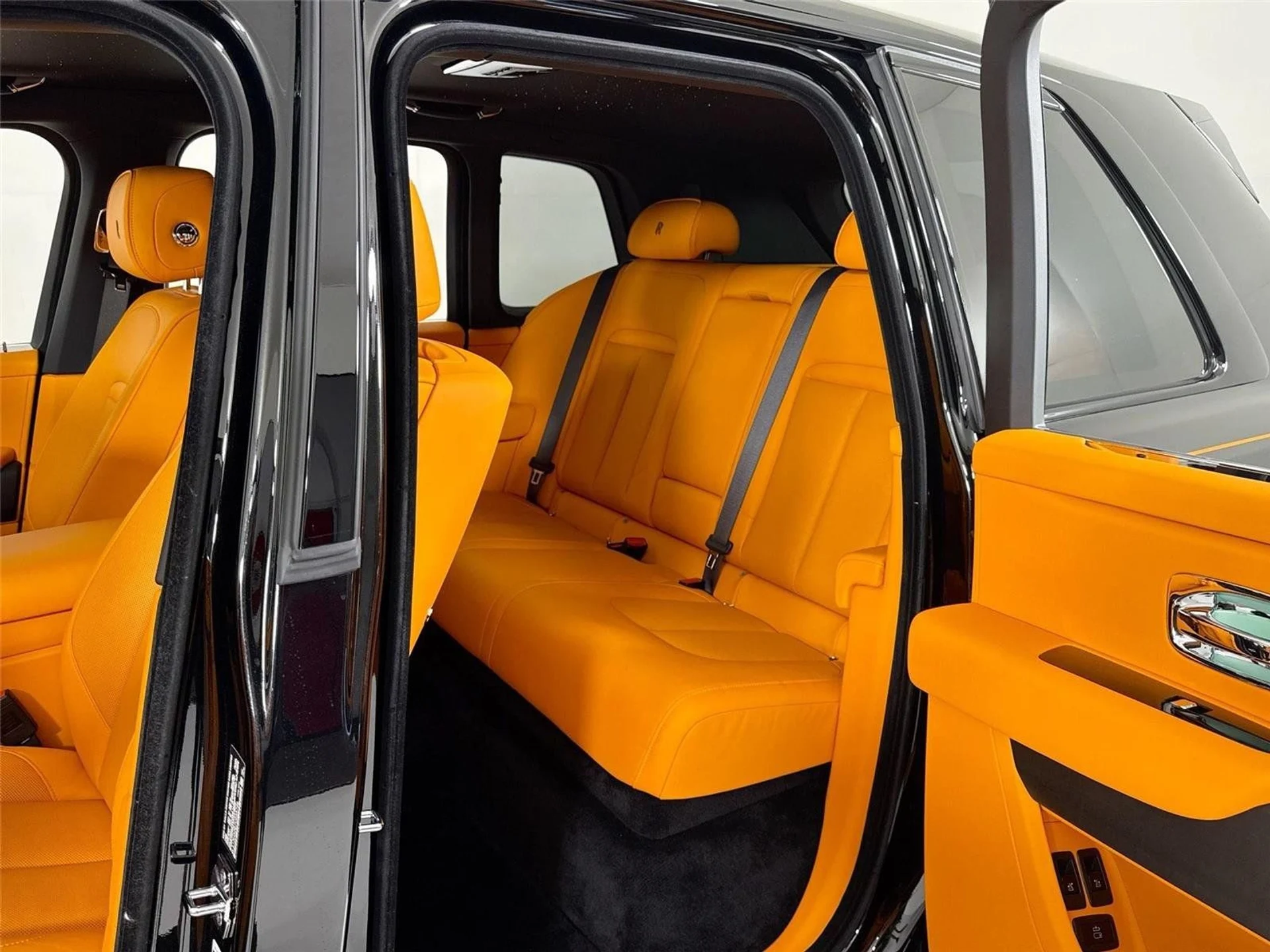 mph026_3904026878_97ace76f4f20cd4a62255bcae2d815f6_37c04aaf65