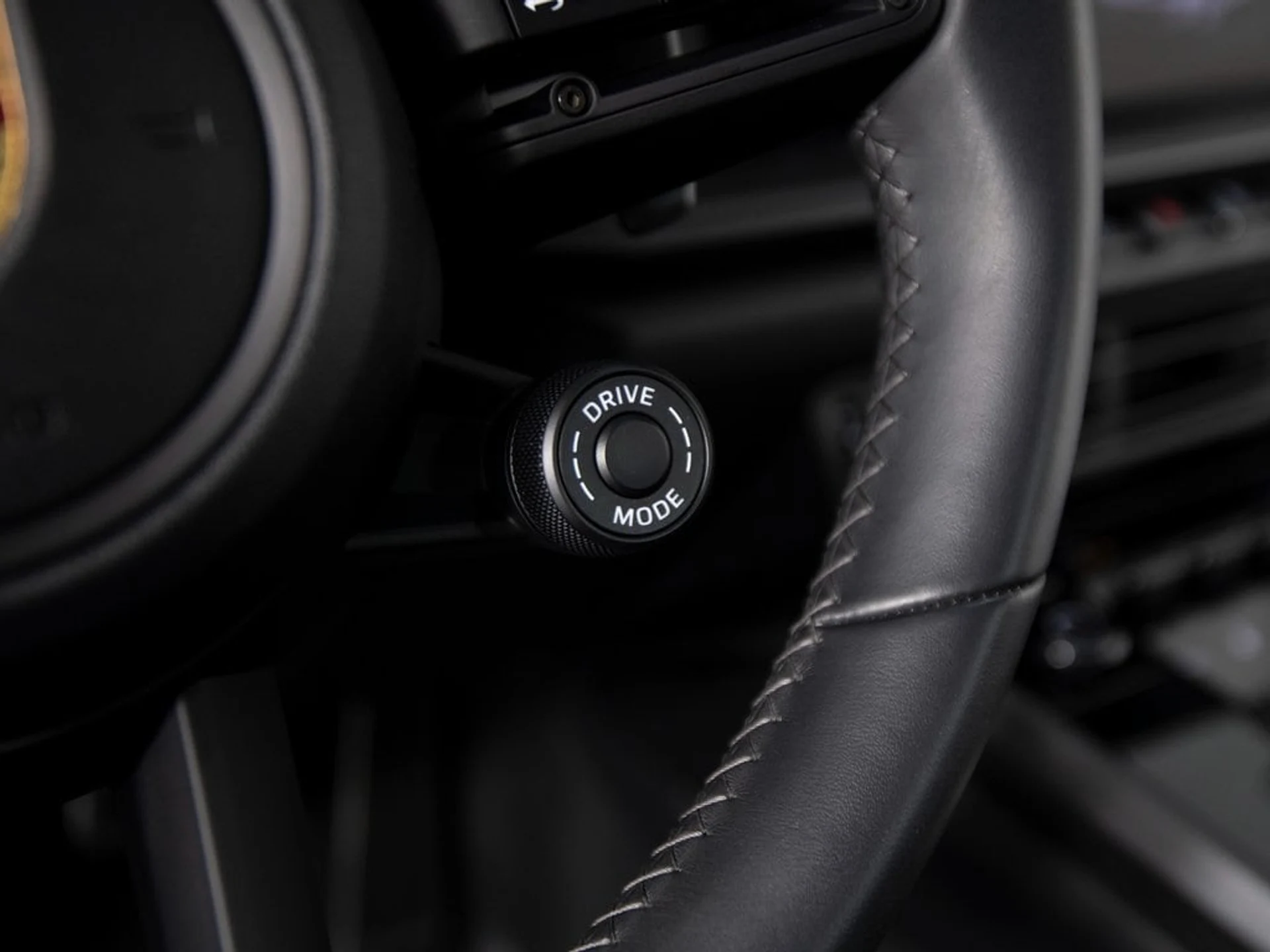 mph026_390854731_dd44973d1d34a8e3617fb8a4636ca70fx_09650100cb