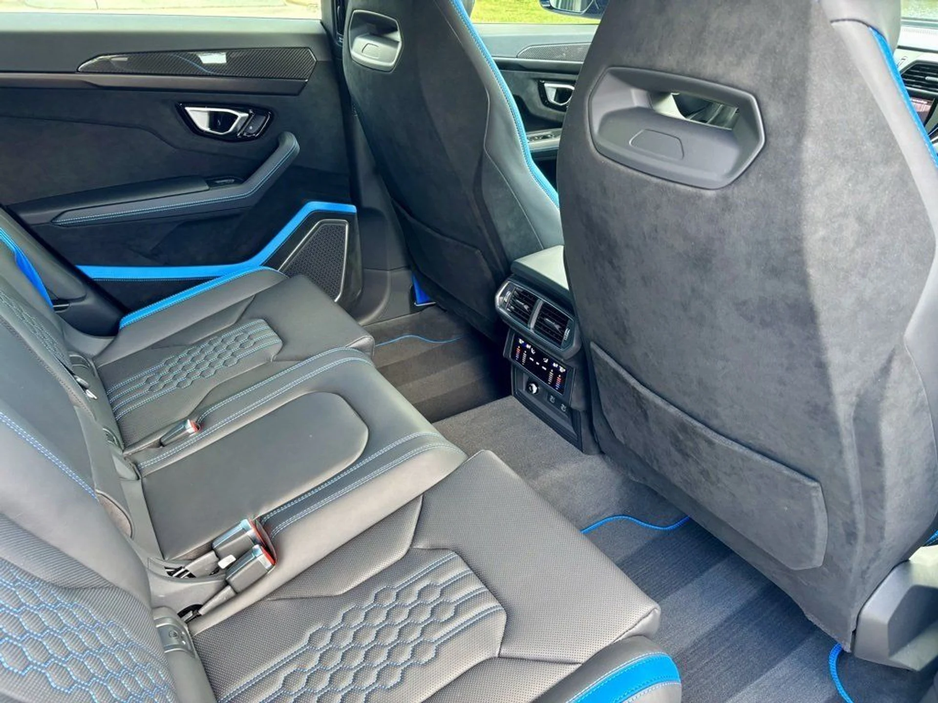 mph026_3915994591_6abdca38e95811c7395156fda6157ba9_1aa5b4d594