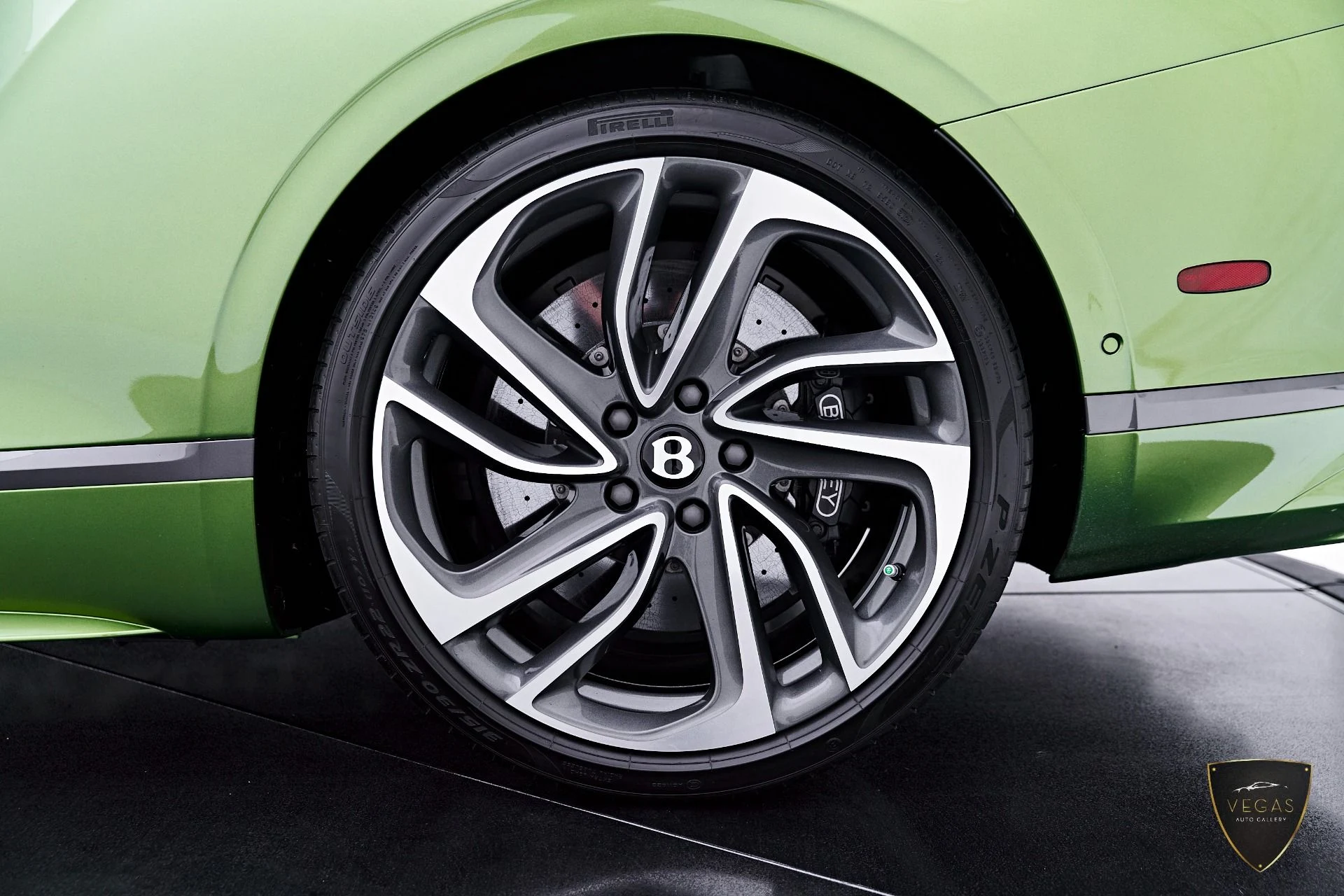 mph026_3924812978_Used_2025_Bentley_Continental_GT_Speed_1782522197_9899641106