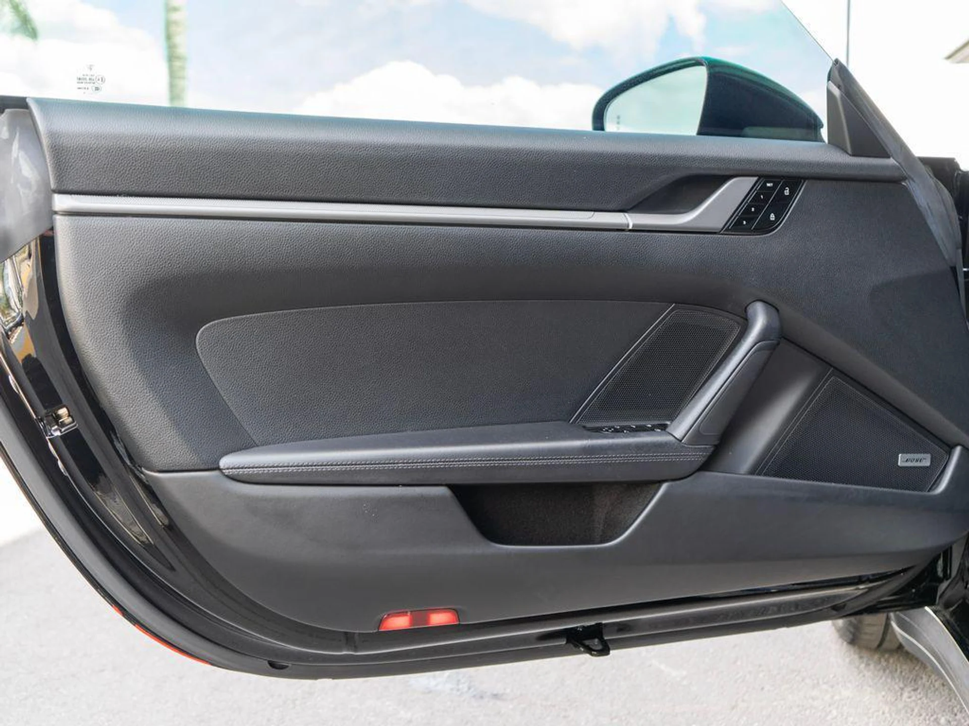 mph026_3936330460_xn_I5_Wv_PMHF_9y5k_DU_r_QT_4v_L_Df_II_198048f66a