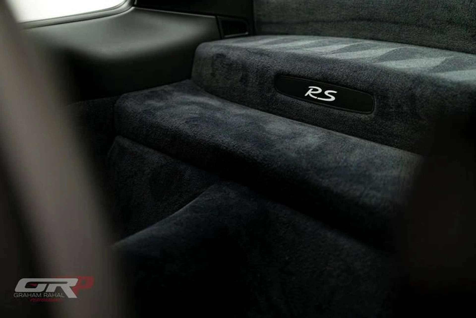 mph026_3946344142_694_C51_EC_B5_EF_417_C_B64_B_146395650150_ecf62ad5f3