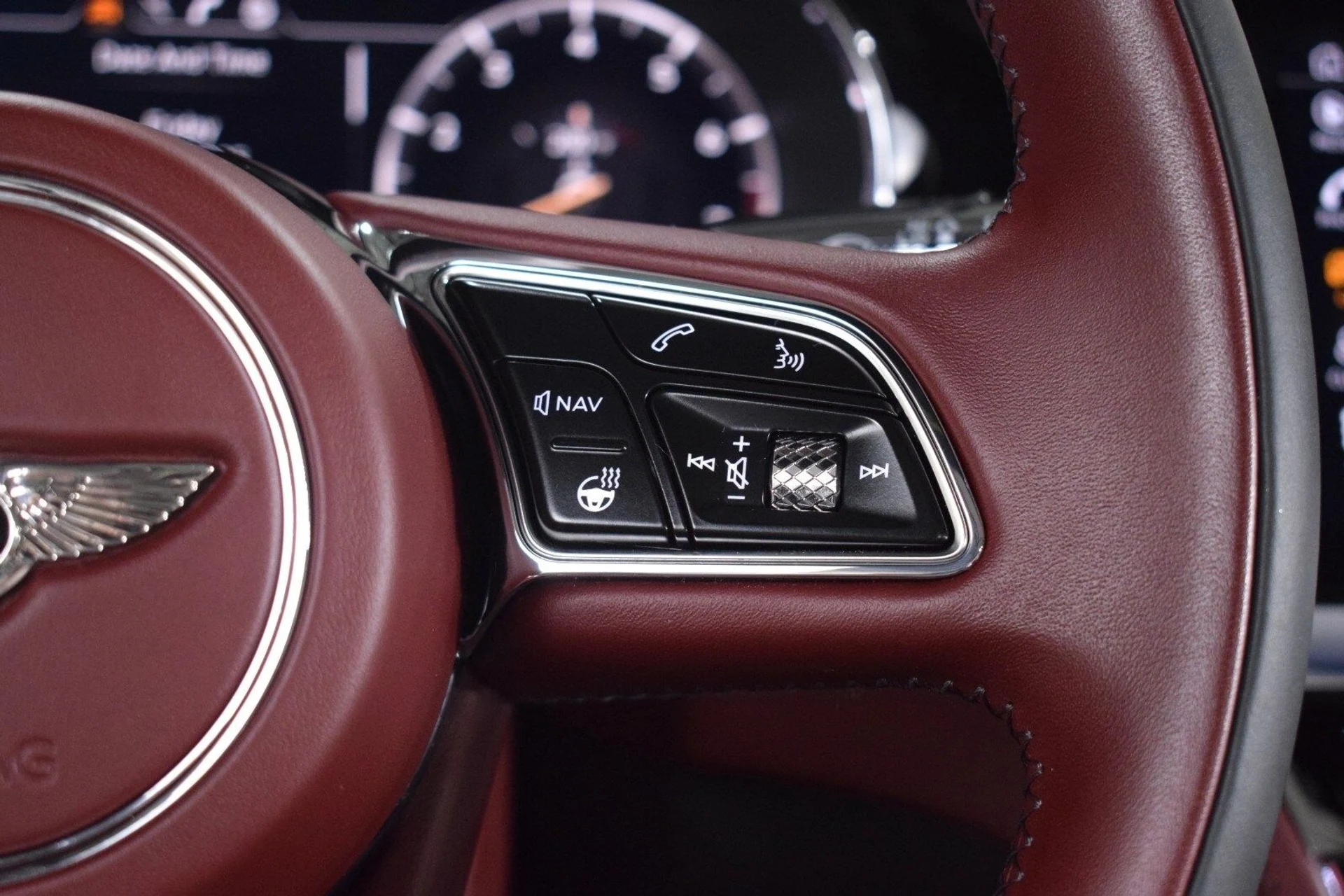 mph026_3947643026_14398ae47e3c18d570503967ae74e5b7x_664732d760