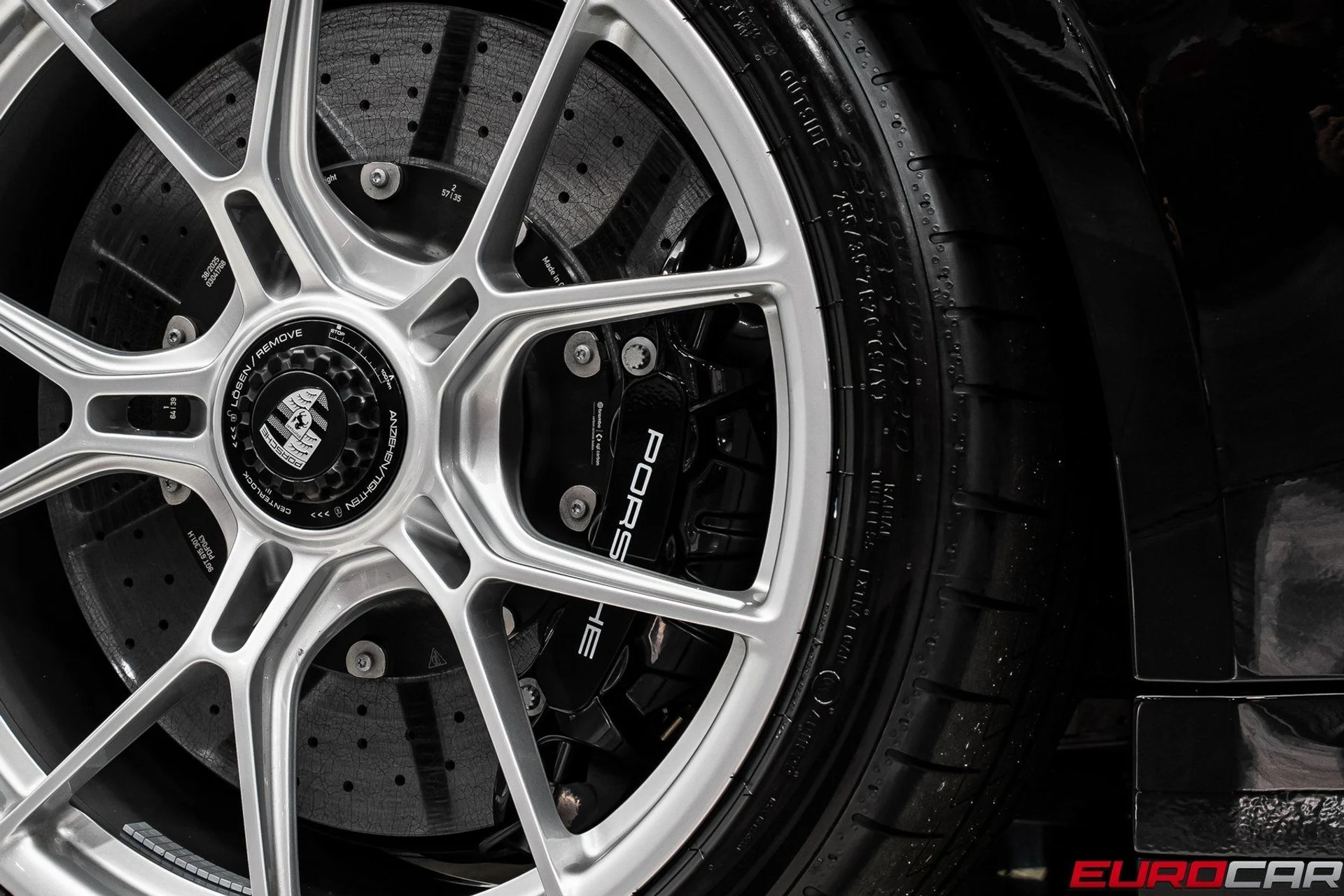 mph026_3952640920_image_27_b465822fd8