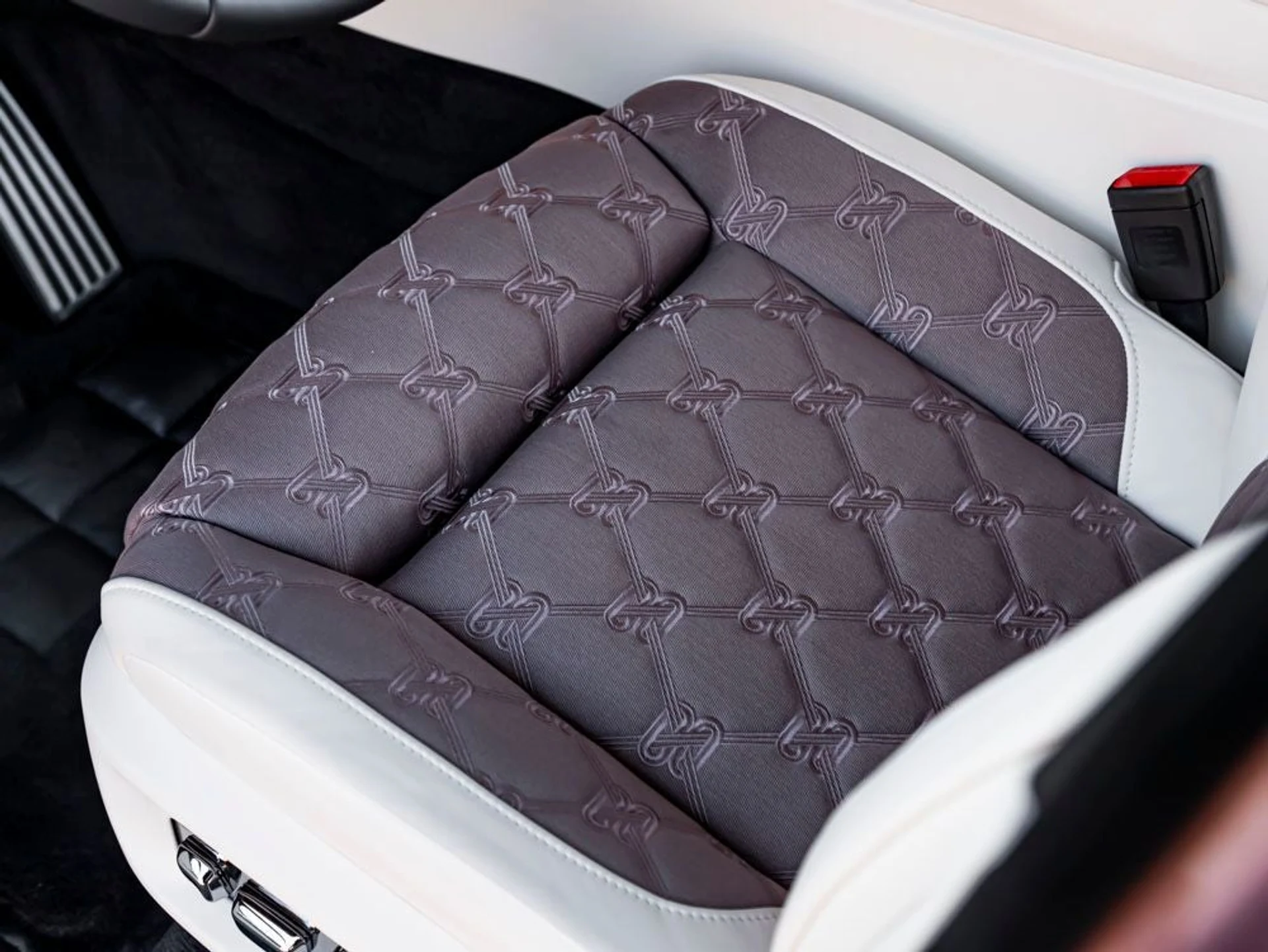 mph026_3953203439_27_19ad3d79f7