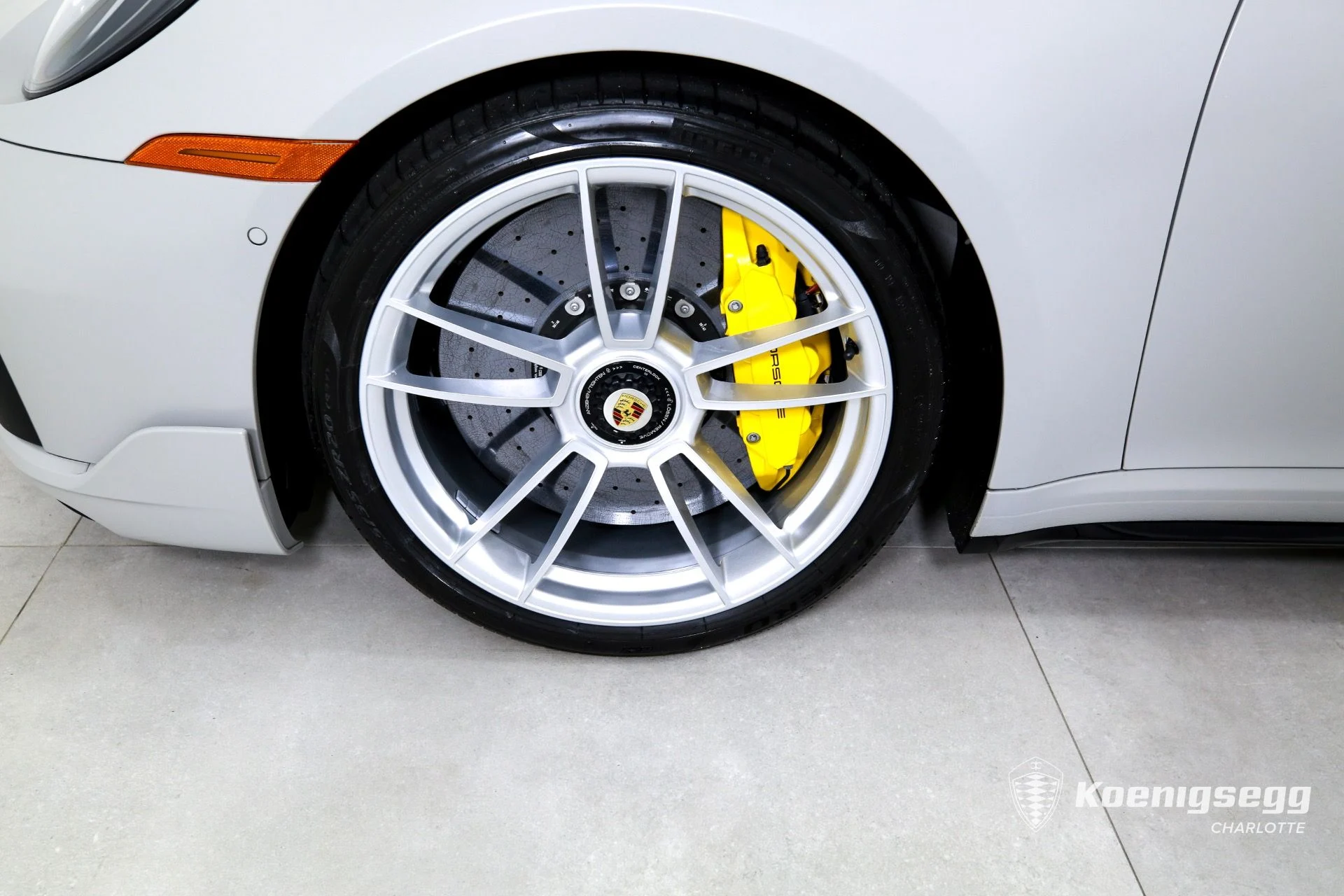 mph026_3955194871_Used_2022_Porsche_911_Turbo_S_1760987734_ad911eb517