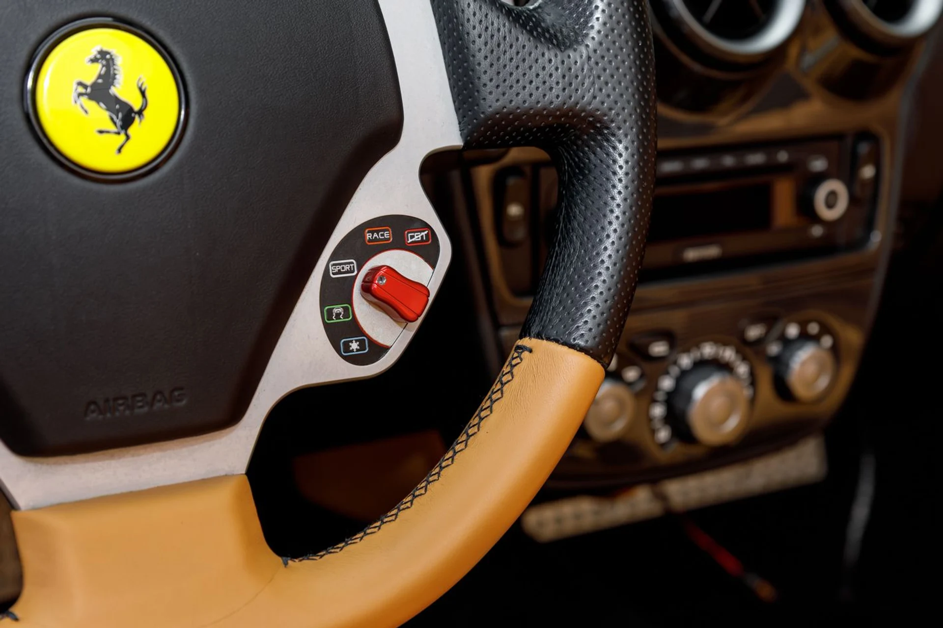 mph026_3958316107_569_p27_l_3fe1ecff6c