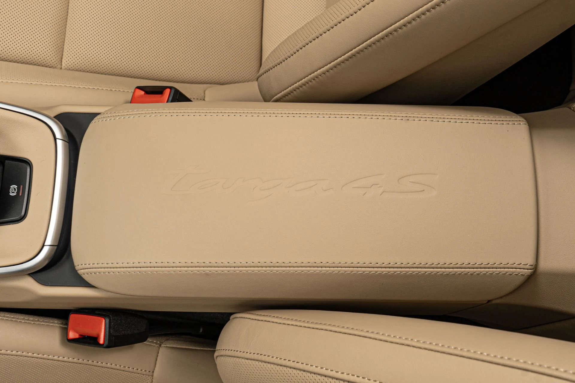 mph026_3962451967_Used_2024_Porsche_911_Targa_4_S_Low_Miles_Sport_Package_Premium_Package_1774034922_901fb39055