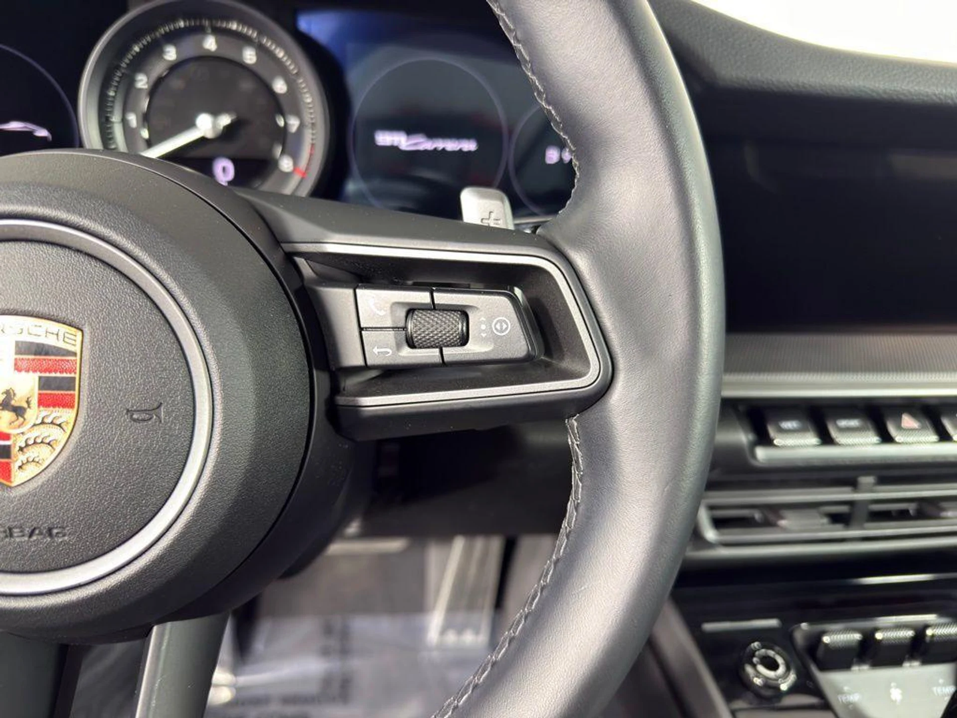 mph026_3977504065_3_VJL_Vbw_THDM_Nff_UM_0wui_YY_8_OH_Tc_273ef89e4b