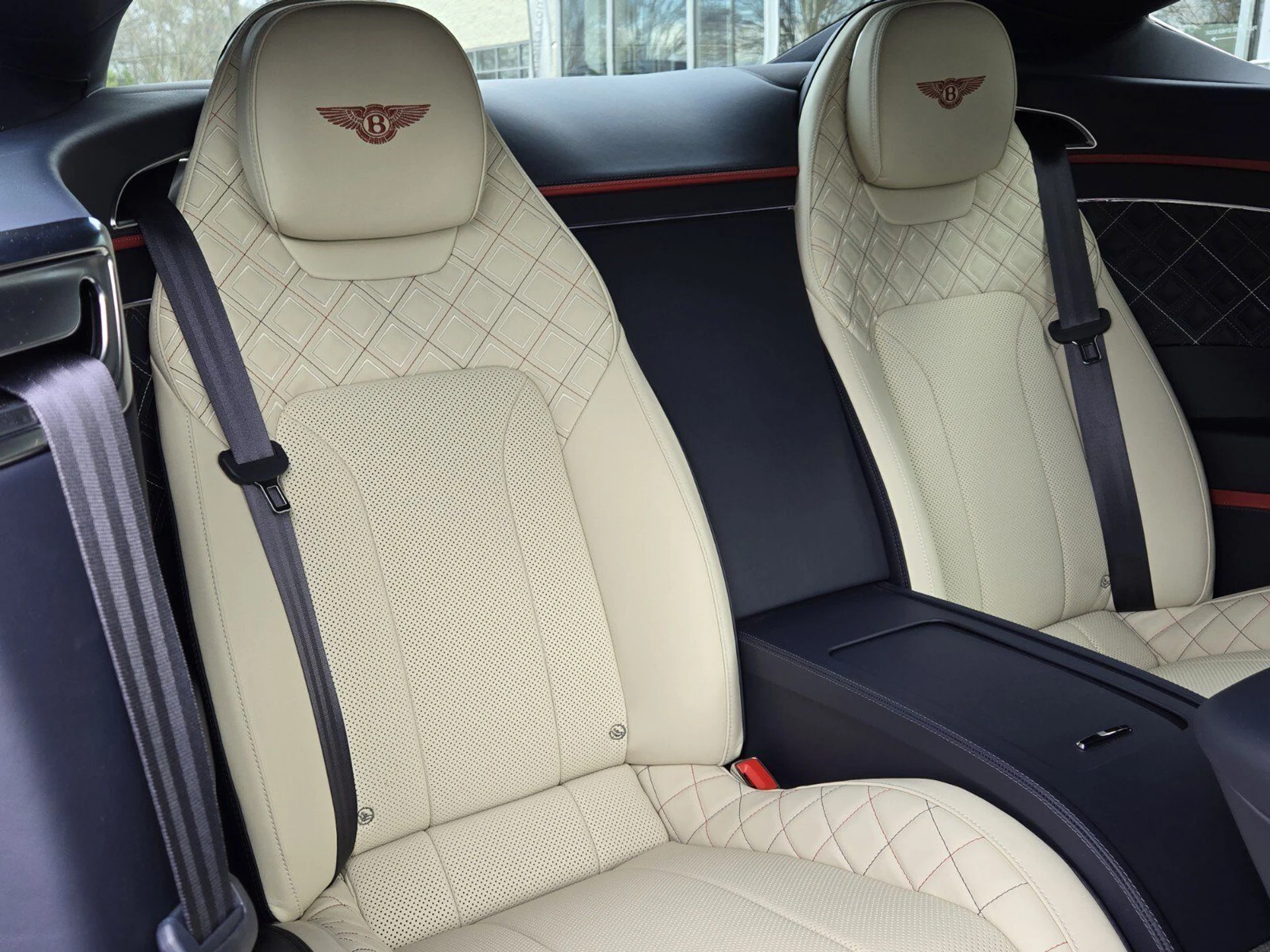 mph026_3985989404_40f7efdbebf1c0fdd8e458c4f63b05f0x_85480b281f