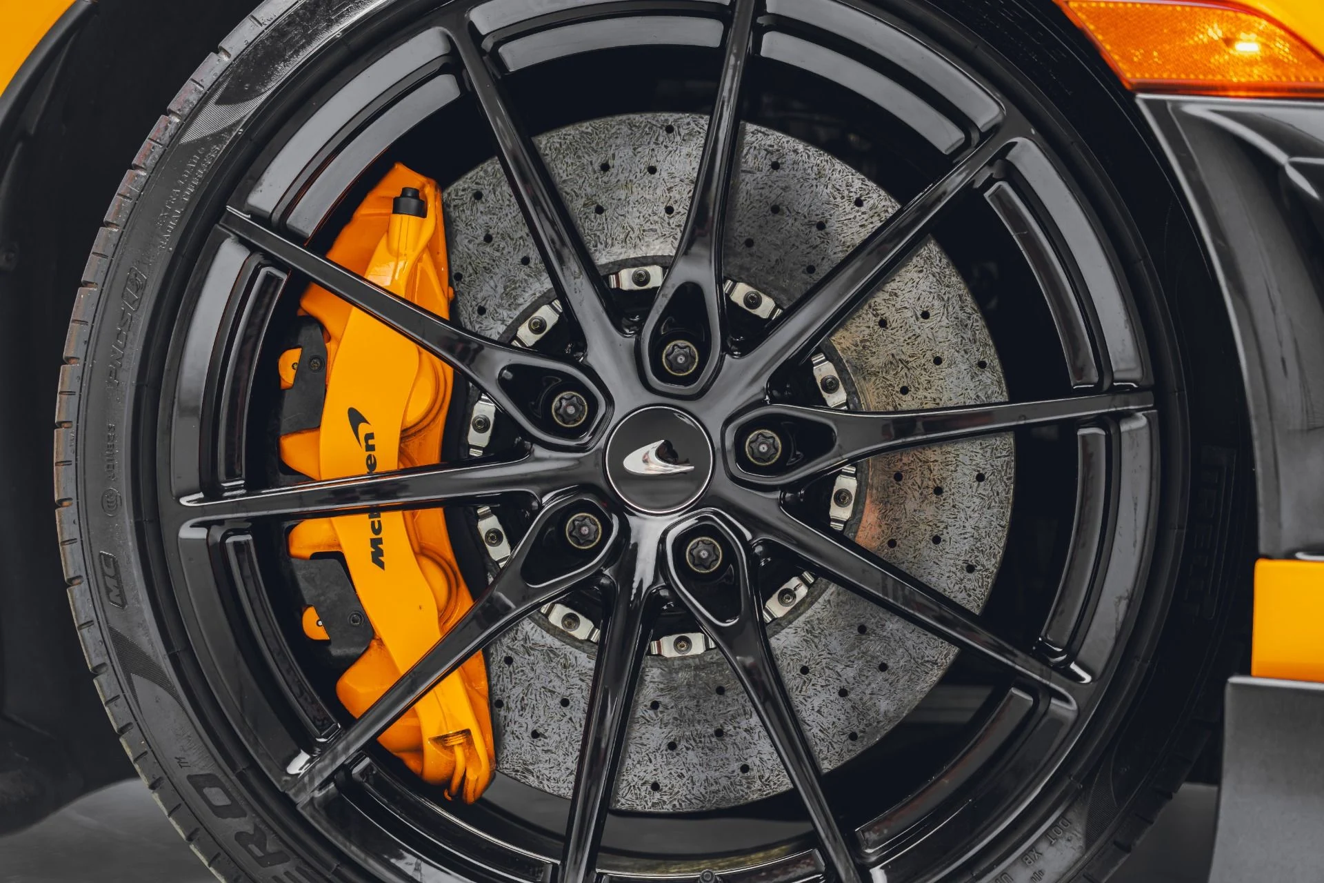 mph026_3997808785_Used_2021_Mc_Laren_765_LT_1781207963_d803516cd6