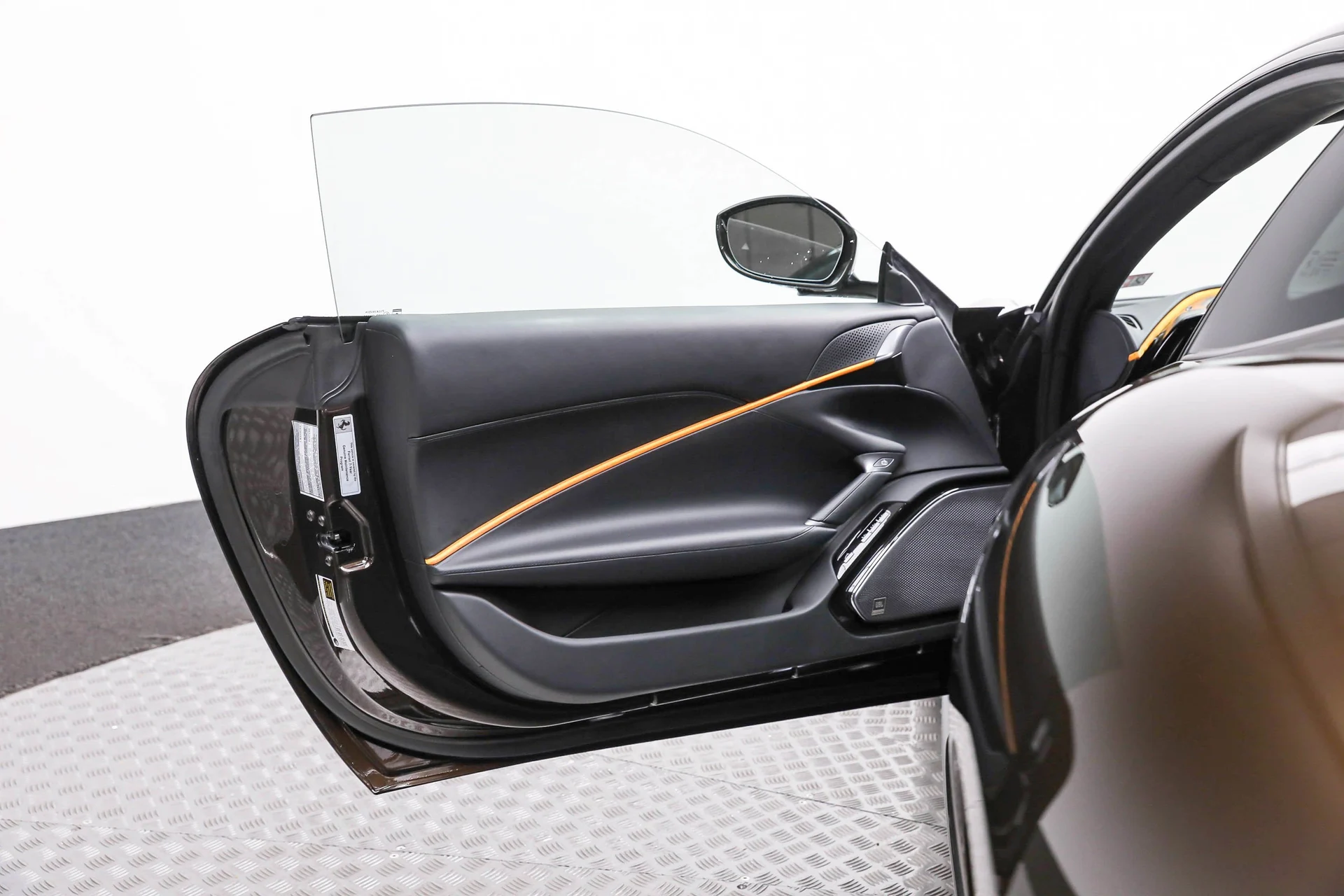 mph026_4000616943_eab2092ca94d455c98d3ae8b57c14ebb_af67a233ed