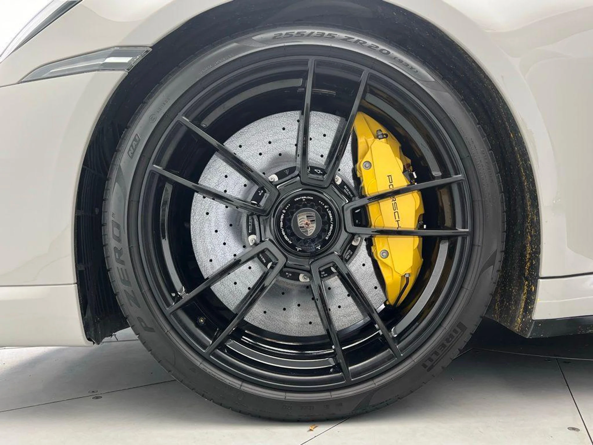 mph026_4002124386_Ztq_k_L_Vd2_H7_YLUJDET_Xg58_INU_9_Y_164748a296