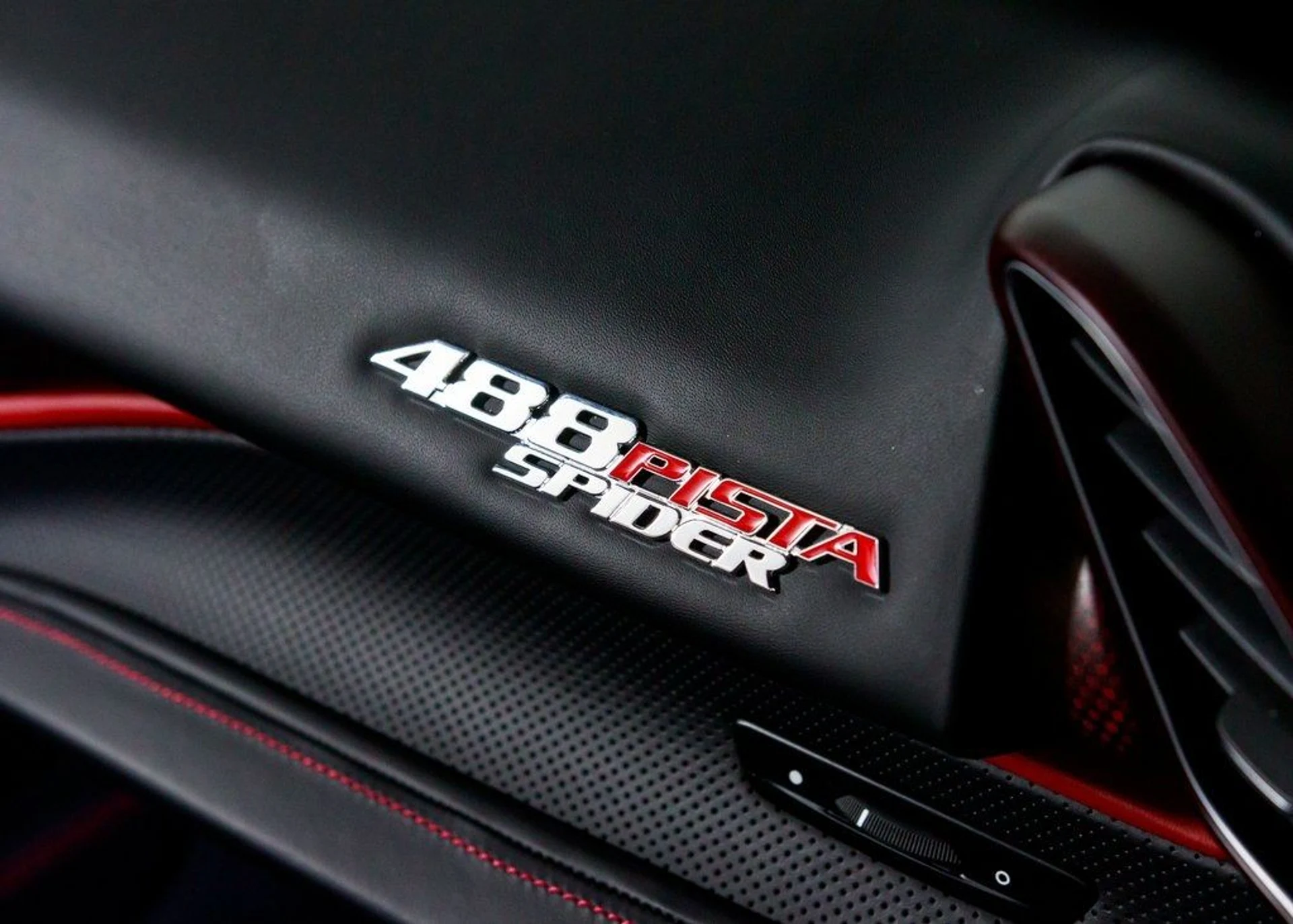 mph026_4004978201_8b228296194e4f3f4f684e34ce31031f_ea0df8756d