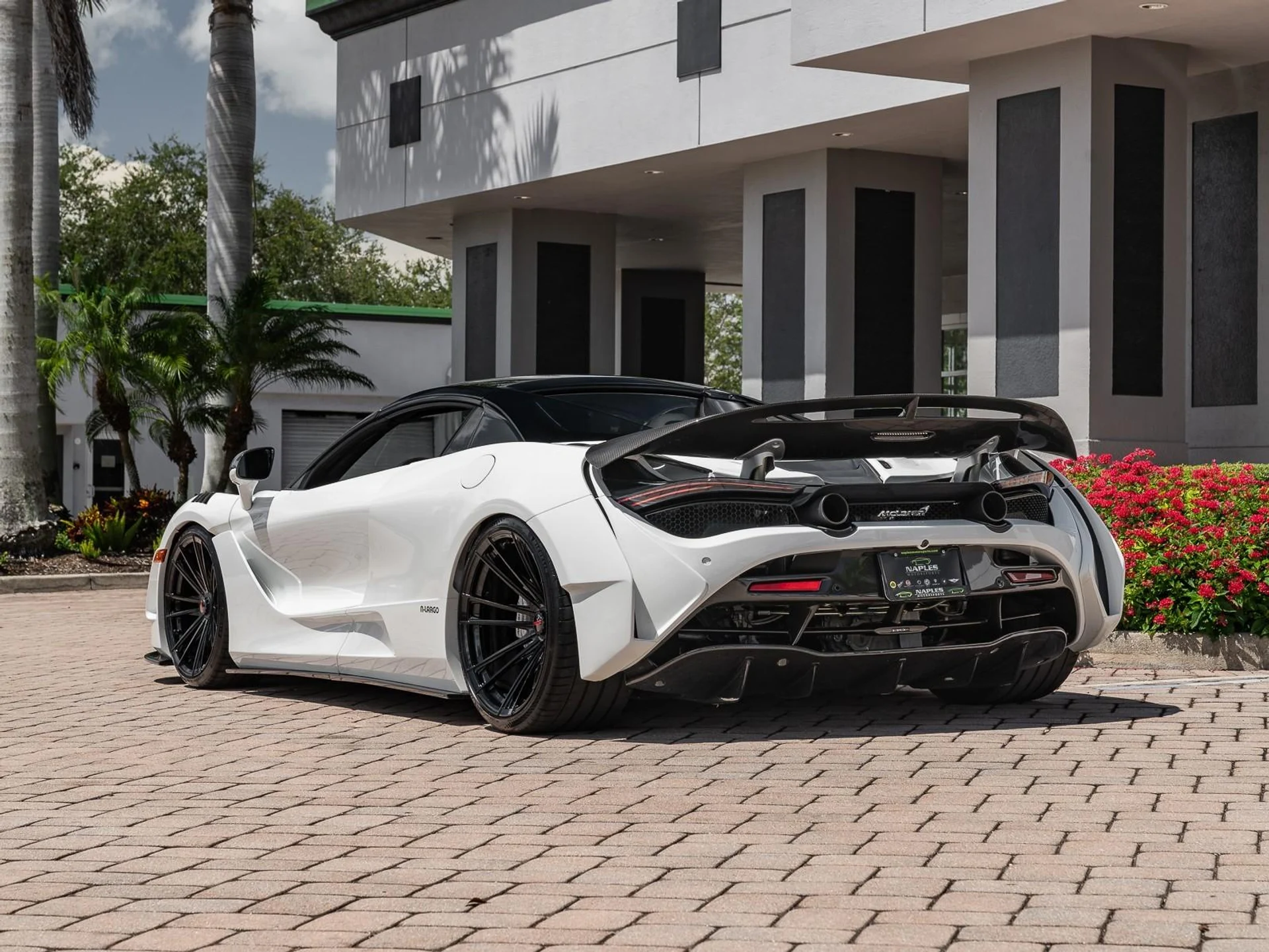 mph026_4010274566_Used_2020_Mc_Laren_720_S_Novitec_N_Largo_1753823140_b86496621a