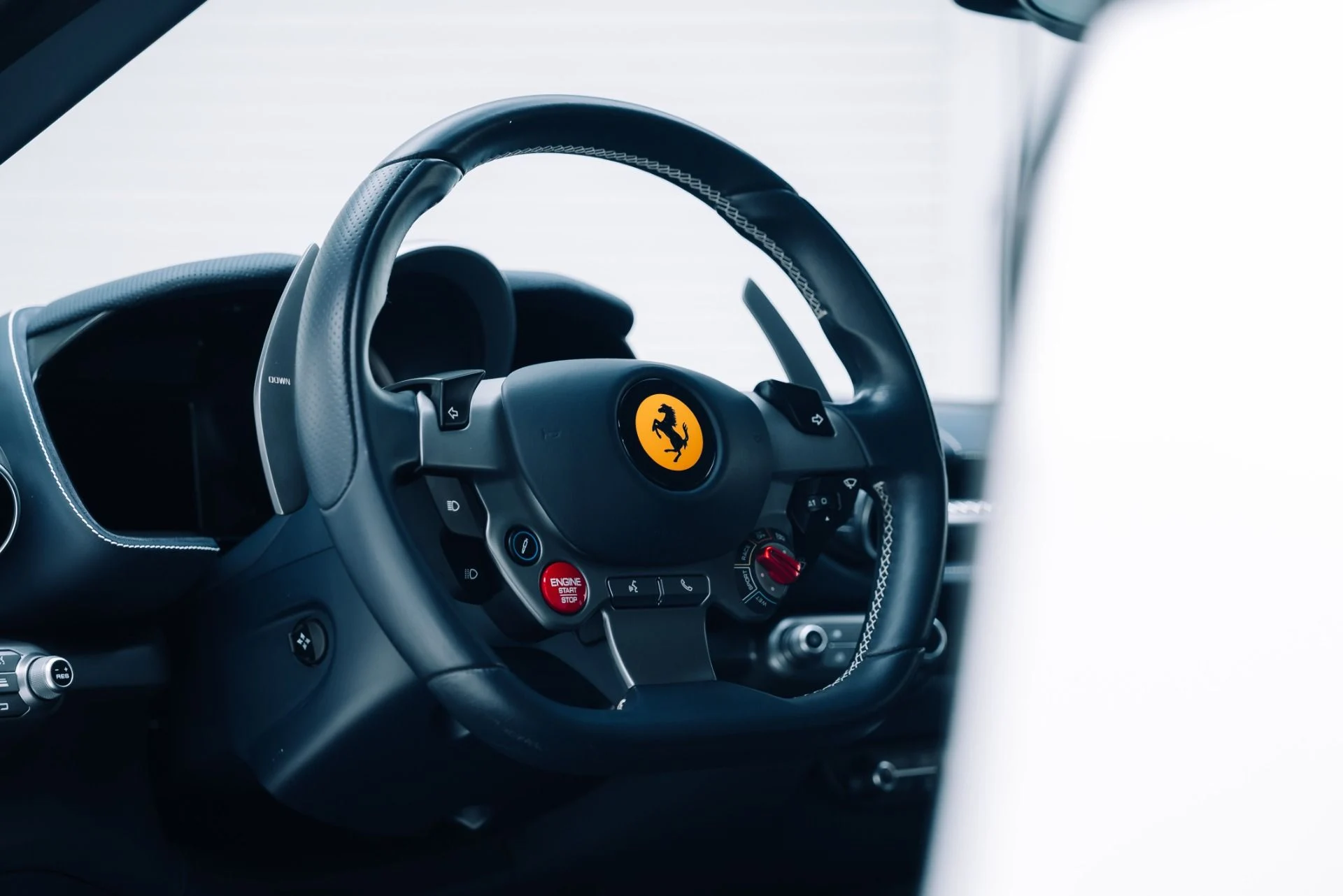 mph026_4025153248_Used_2019_Ferrari_812_Superfast_1787186168_881eebc955