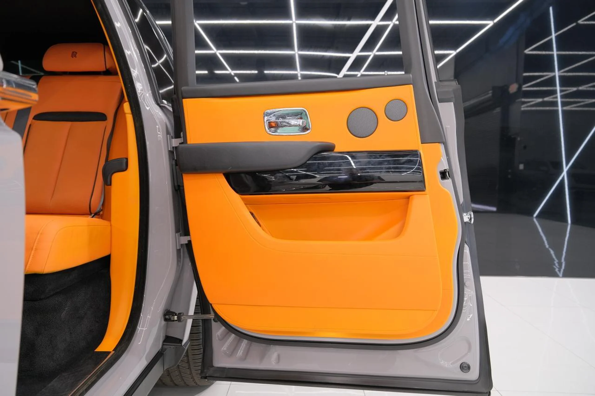 mph026_4042639499_e19ca1581f927902ed63458a27e13ee3_0bd10a481f