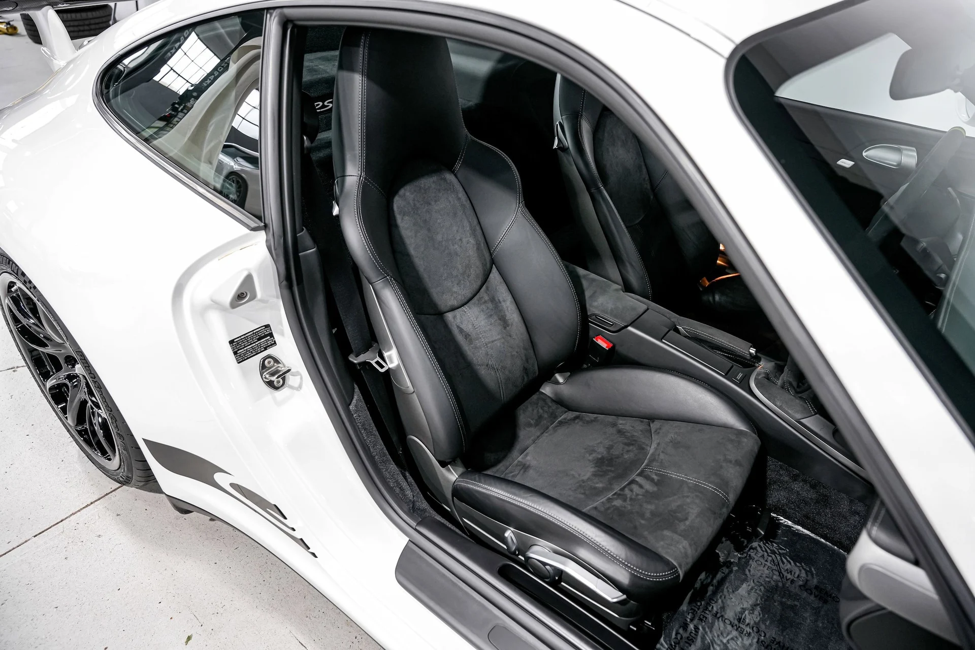 mph026_4047071121_144e48215f9843f52a27cc68e2ba607ex_27cfc68307