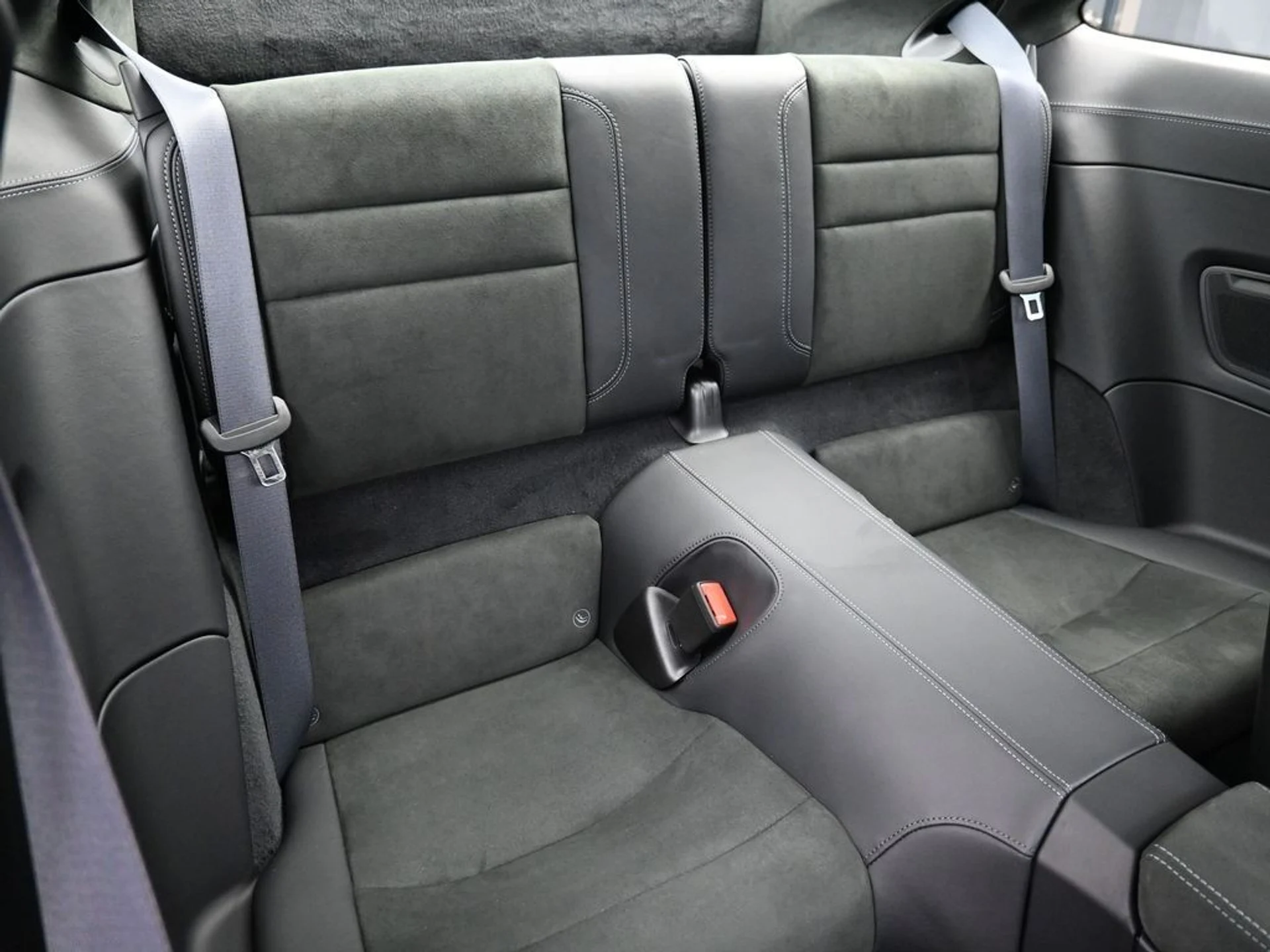 mph026_4047610322_539e46eb20de2a5cd4cd602945260815_52a9b6c35e