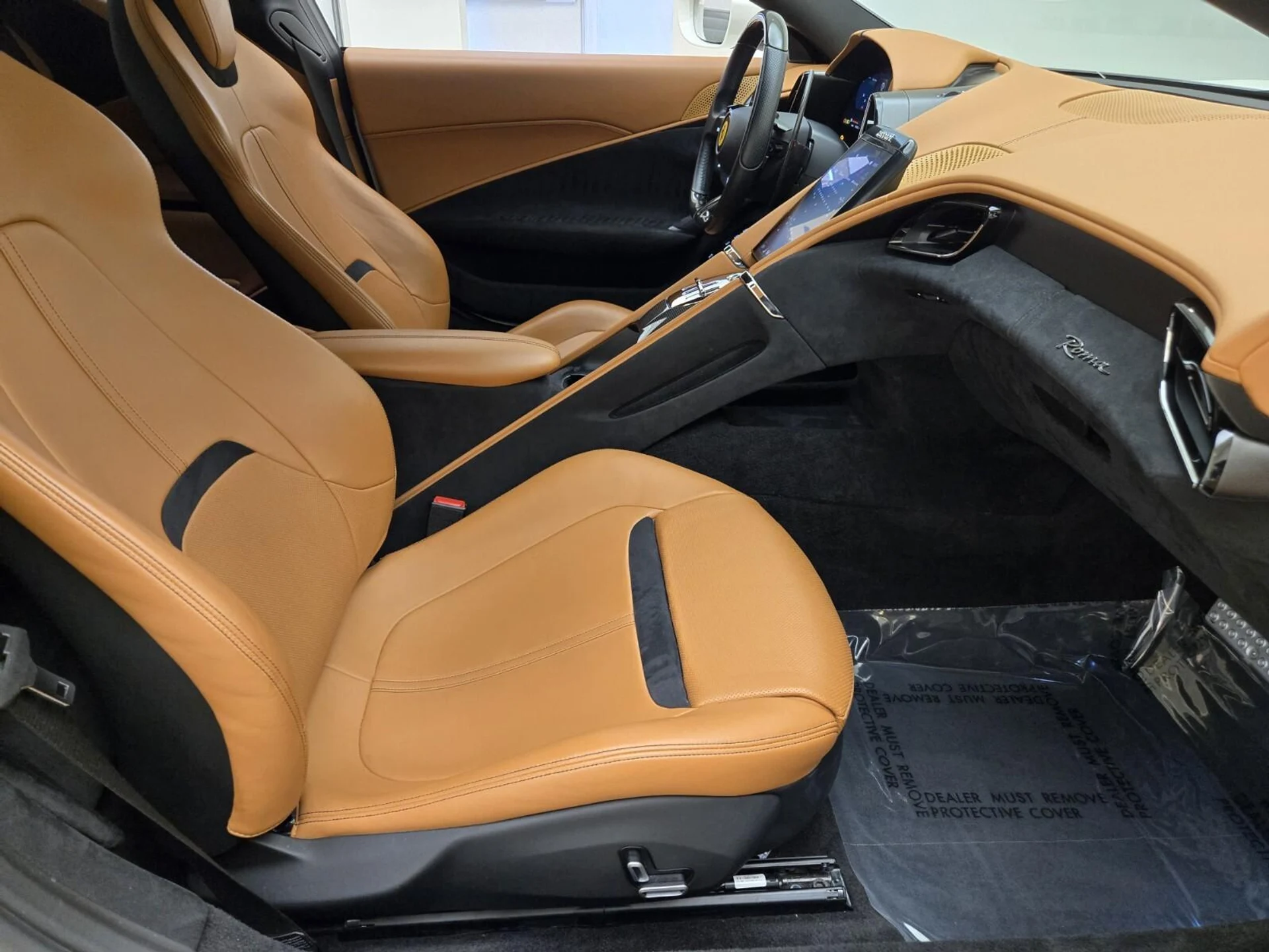 mph026_4047894946_Used_2021_Ferrari_Roma_1753249559_06f7fe6e66