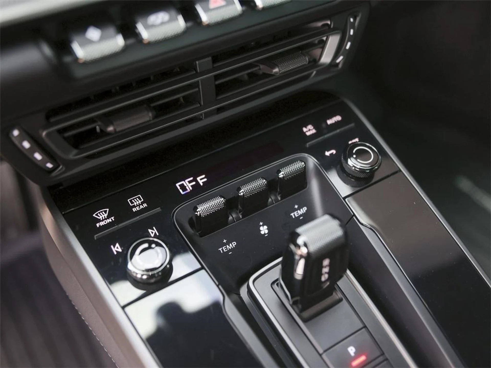 mph026_4048677092_n_Lqh_Sxx2u_Gz_N0_IY_Fl_OM_Ygtu3_I_5dd7b9a336