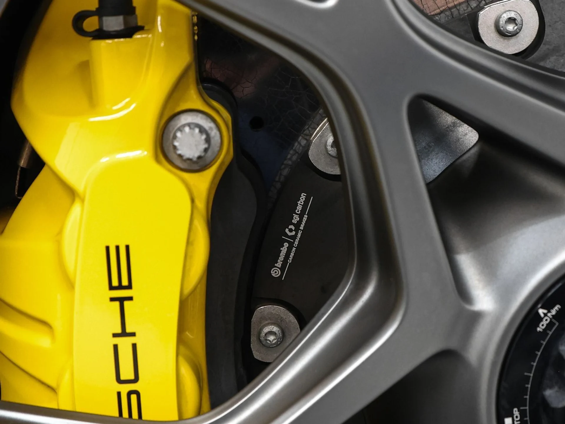 mph026_4059159413_27_2fcaee8be4