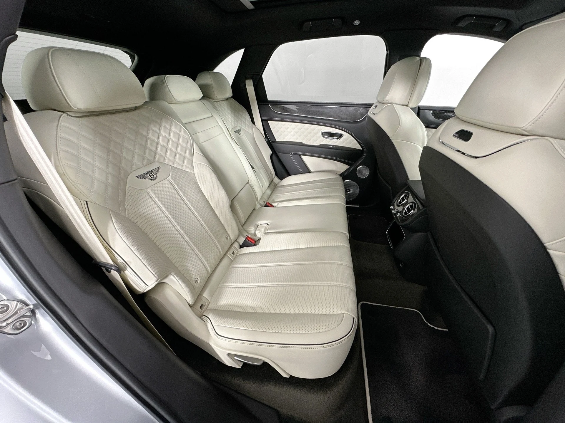 mph026_4059914909_27_bb0b4e083c