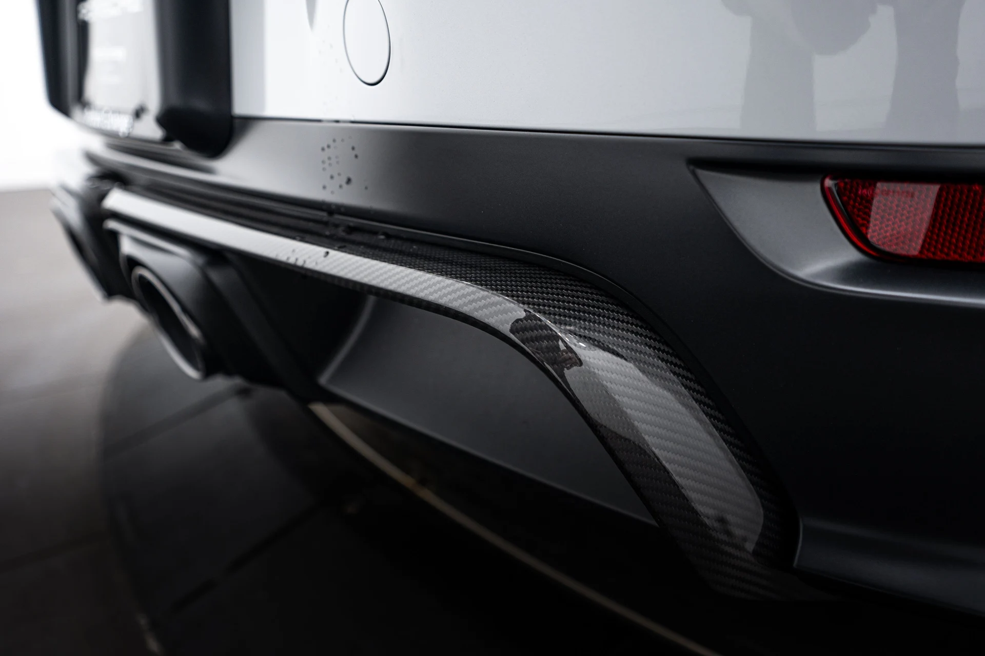 mph026_406408117_f27a44be546c7f1659a196e0422b84b0_5c7cff23c7