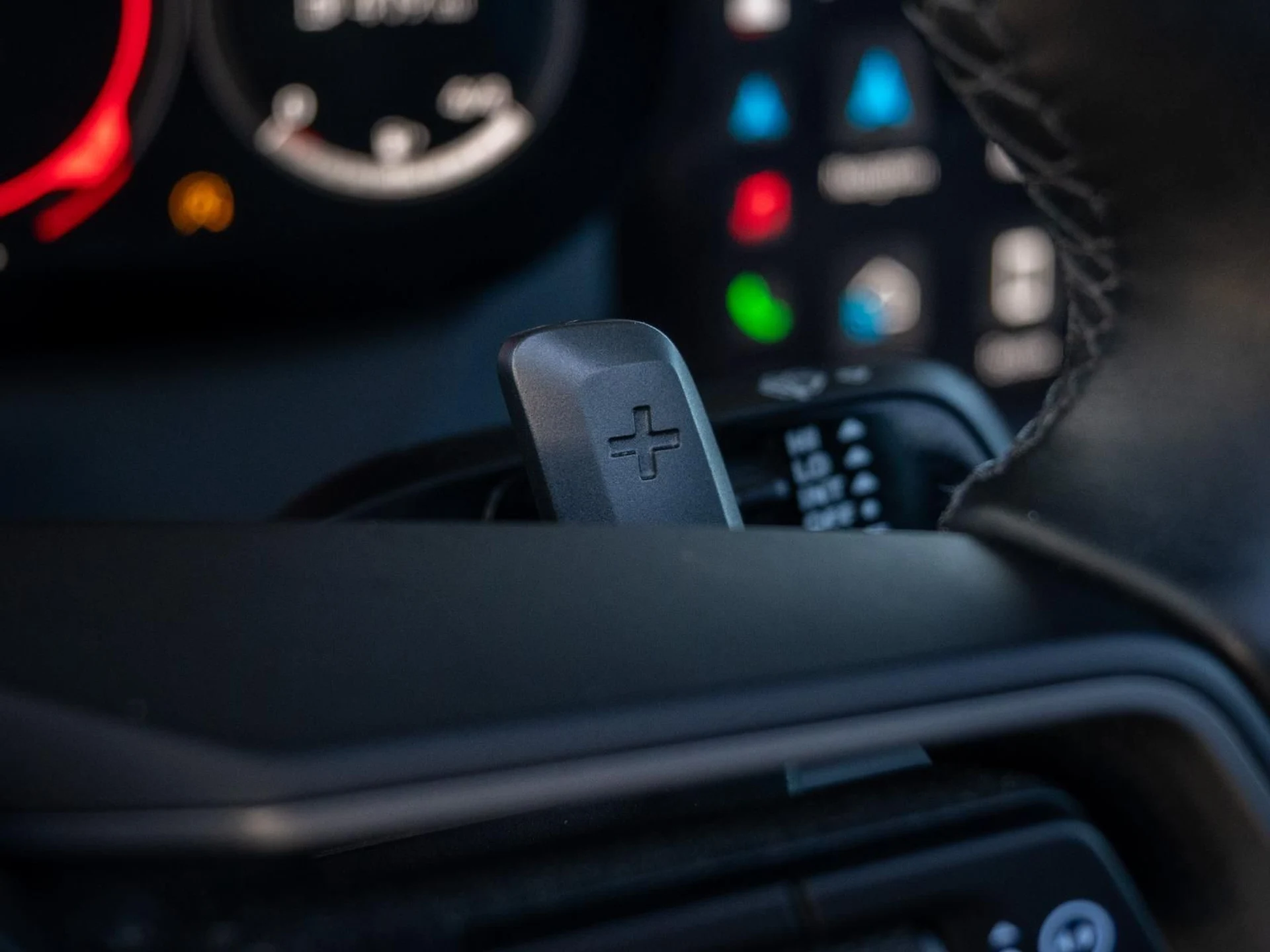 mph026_4069092421_4c91953b0e2d845f6c39e95c30b3c099x_ad5b3ec872