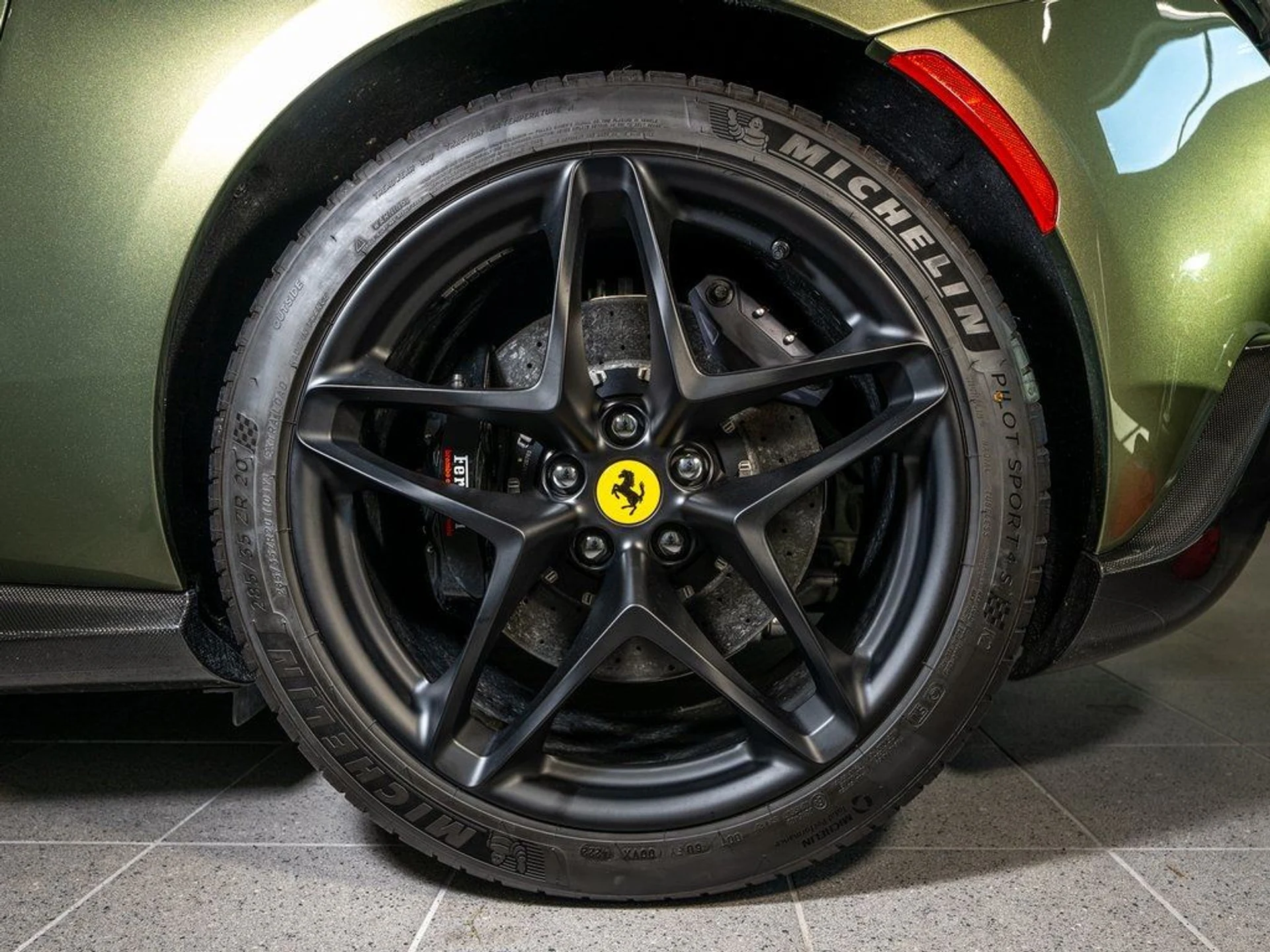 mph026_4073112844_image_27_3cf63168d6