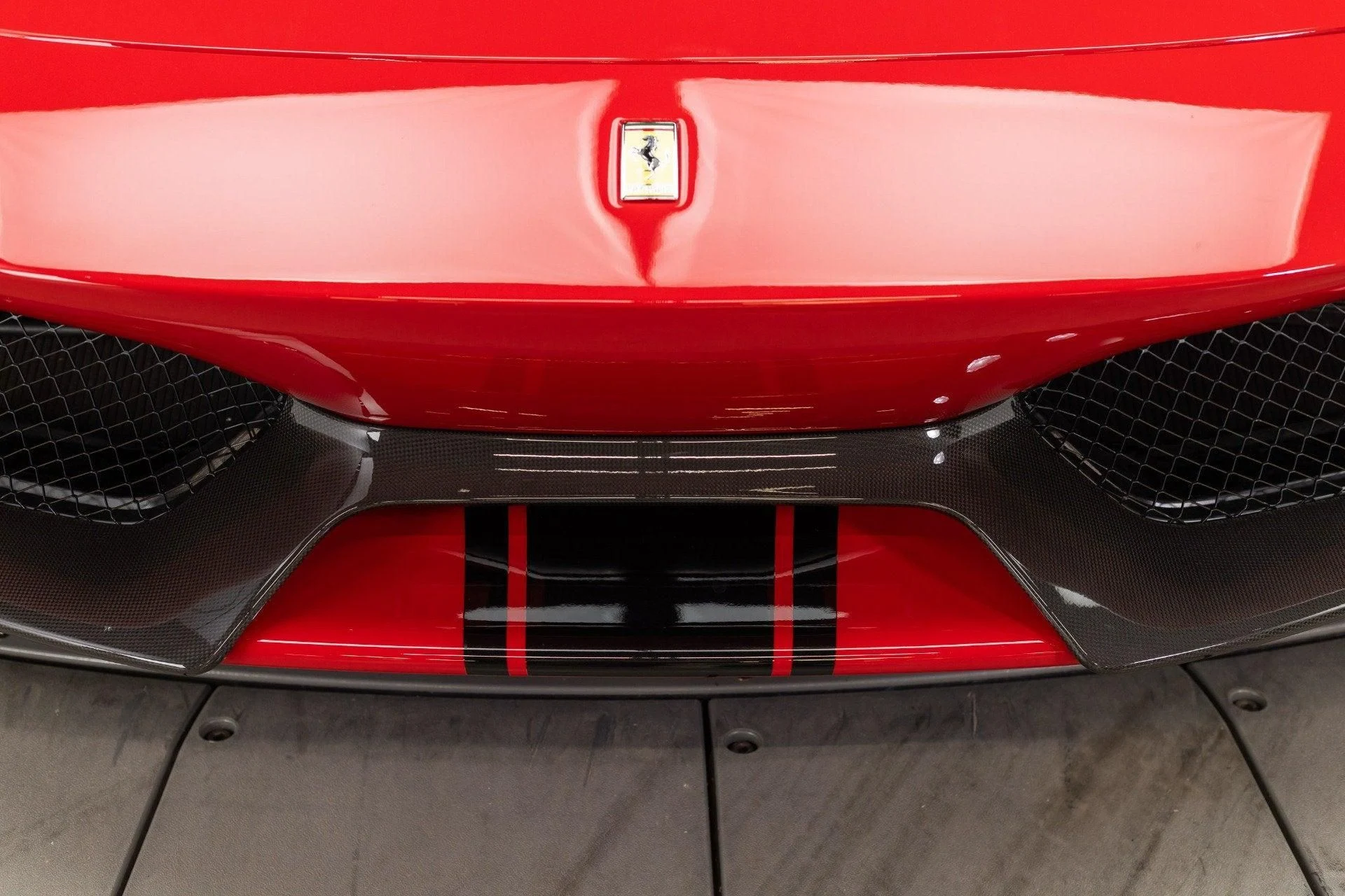 mph026_4074668645_Used_2020_Ferrari_488_Pista_Spider_1782826880_ed682d5b53