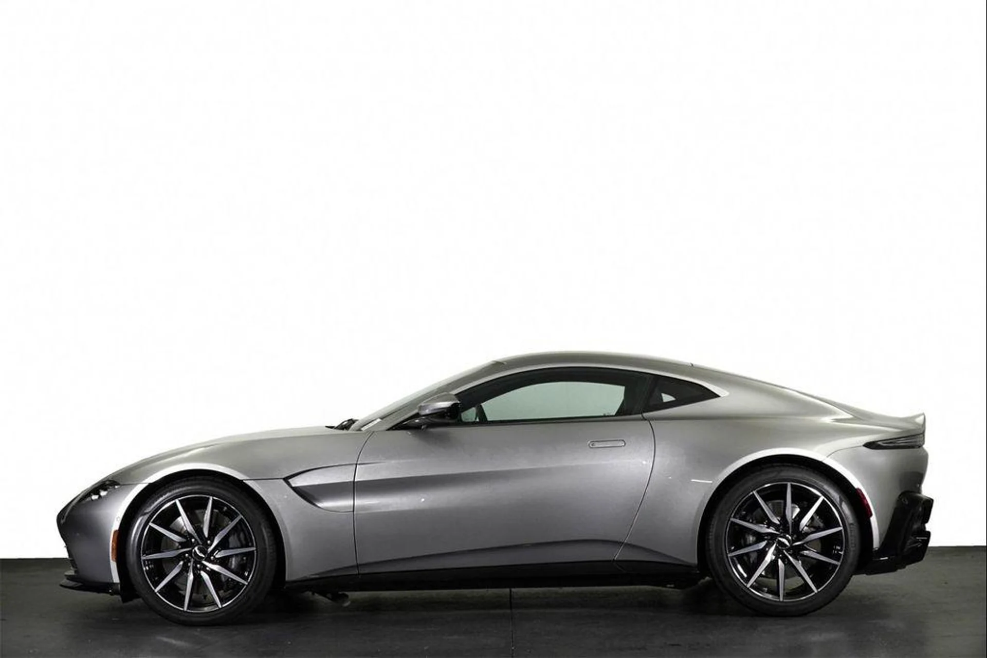 mph026_4074784862_JI_37ud_E_UEW_Im_L4_R_Gfcsw_ZQ_Qh_0_4569519780