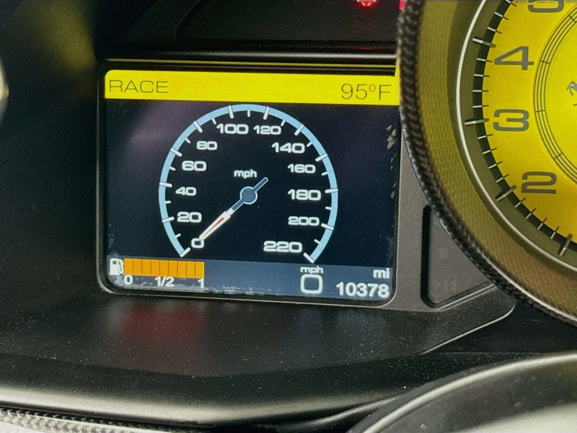 mph026_4077178723_c9dd86cdd01b823e7c94288e82701045_00379ccc16