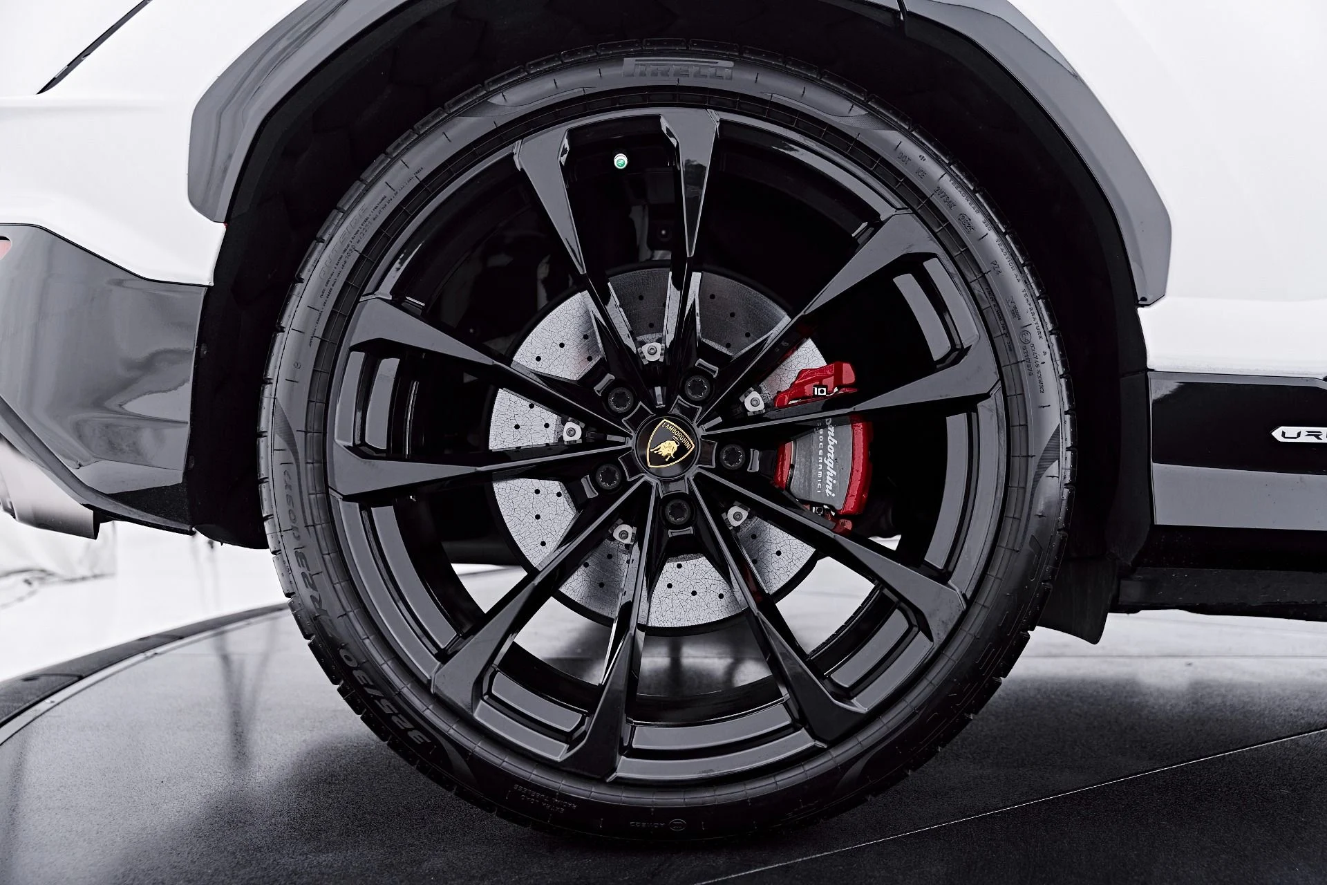 mph026_4077583597_Used_2023_Lamborghini_Urus_S_1784684443_2e542f2a1e