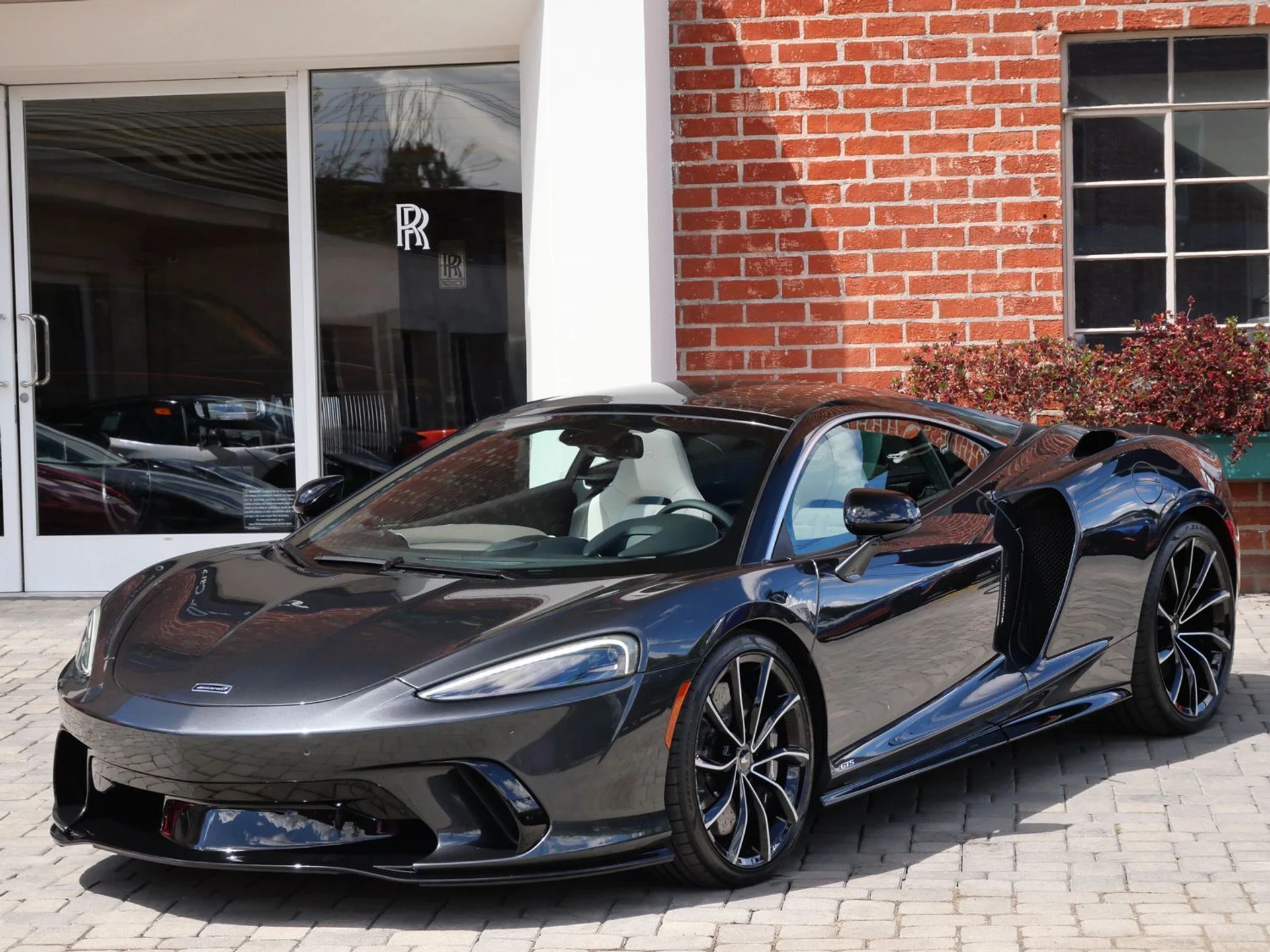 mph026_4077630583_c39d8e324d0461af2bd091bdc5a38a46x_bd9850a97b