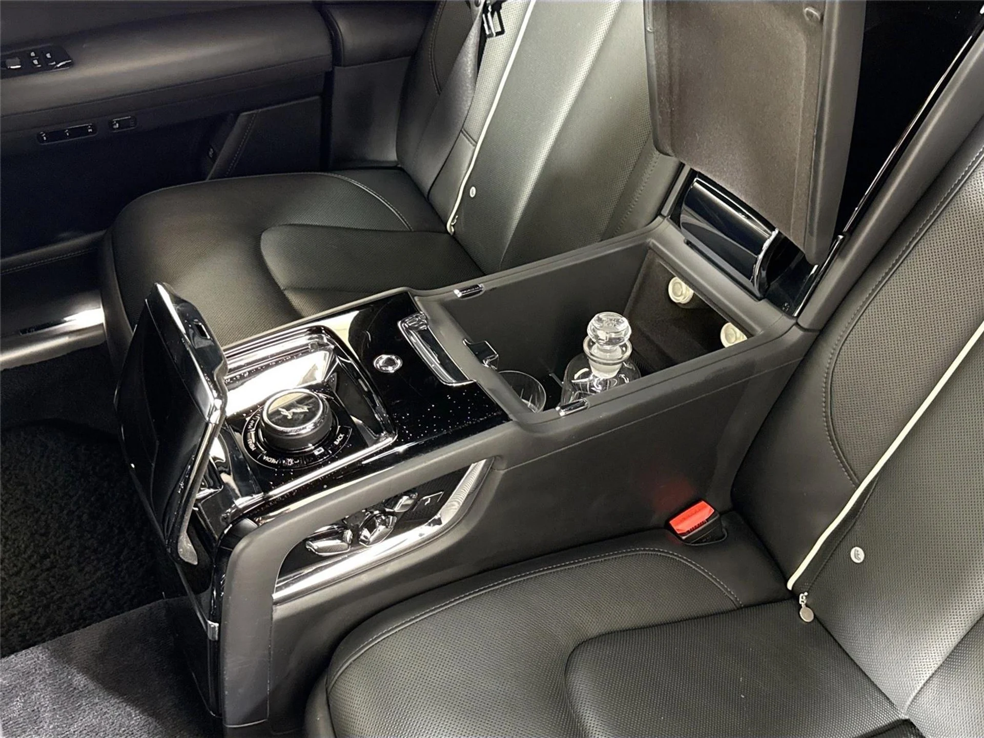 mph026_4085514368_2f707e0fbe50e17cfcd8d3ca22a5f339_dfc9023304